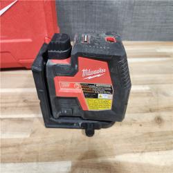HOUSTON LOCATION - AS-IS Milwaukee Green 100 ft. Cross Line and Plumb Points Rechargeable Laser Level Kit