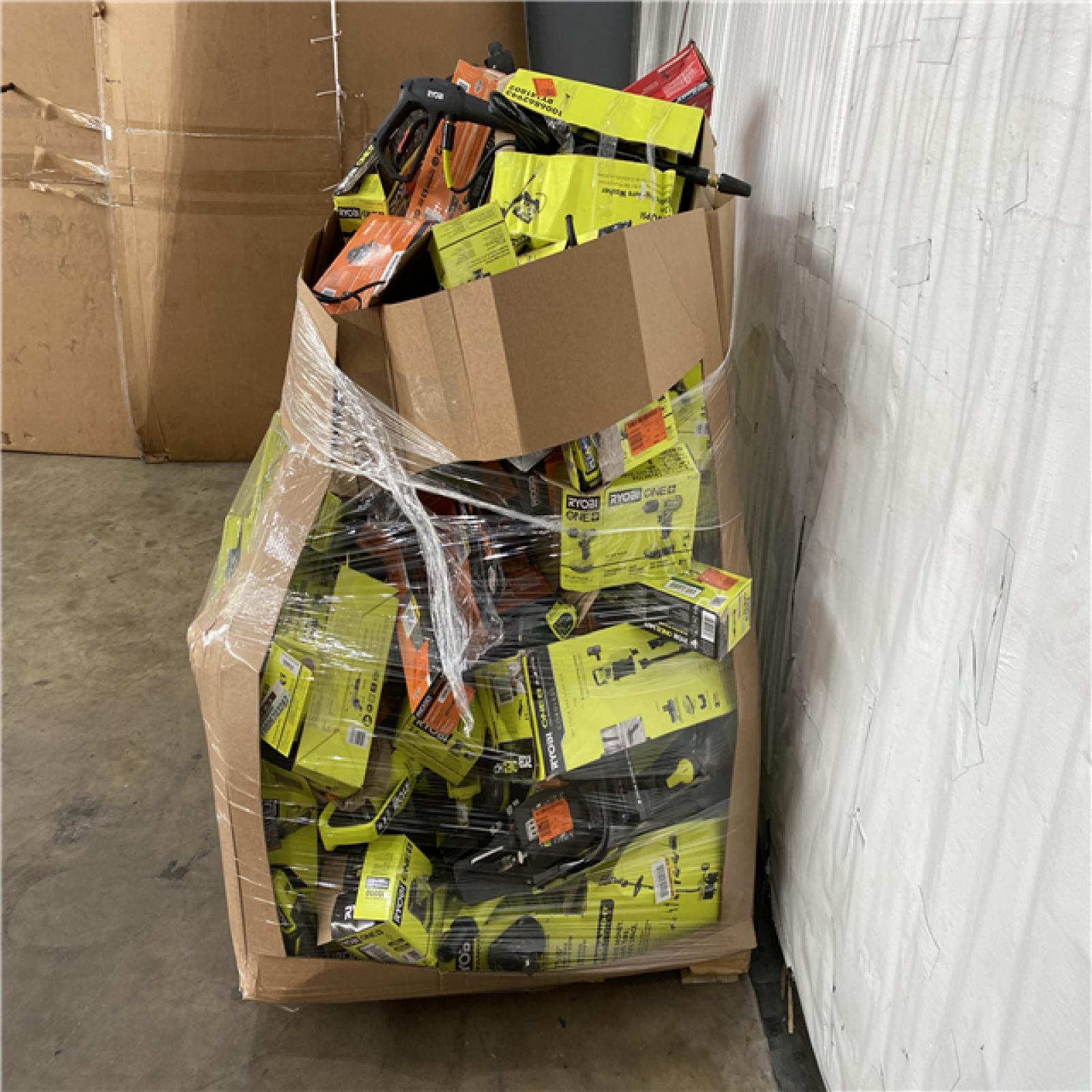 Houston Location AS IS - Tool Pallet