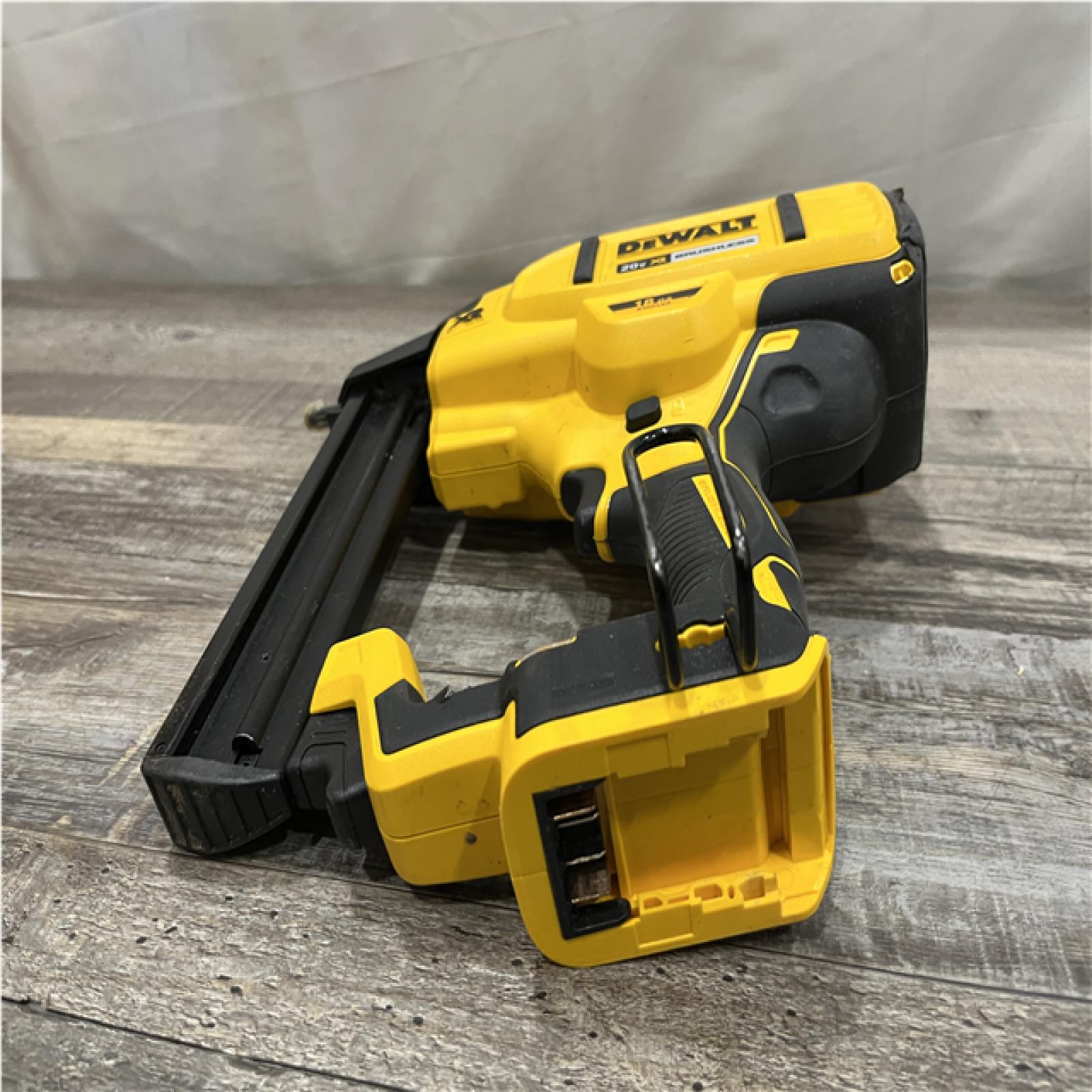 AS-IS DEWALT Cordless 18-Gauge Narrow Crown Stapler (Tool Only)