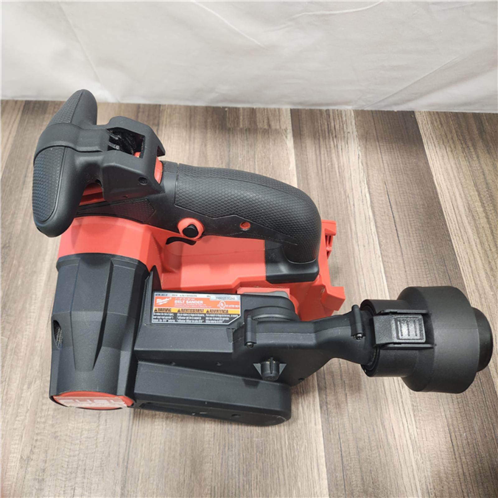 AS-IS- Milwaukee M18 FUEL 18-Volt Lithium-Ion Cordless Belt Sander (Tool-Only)