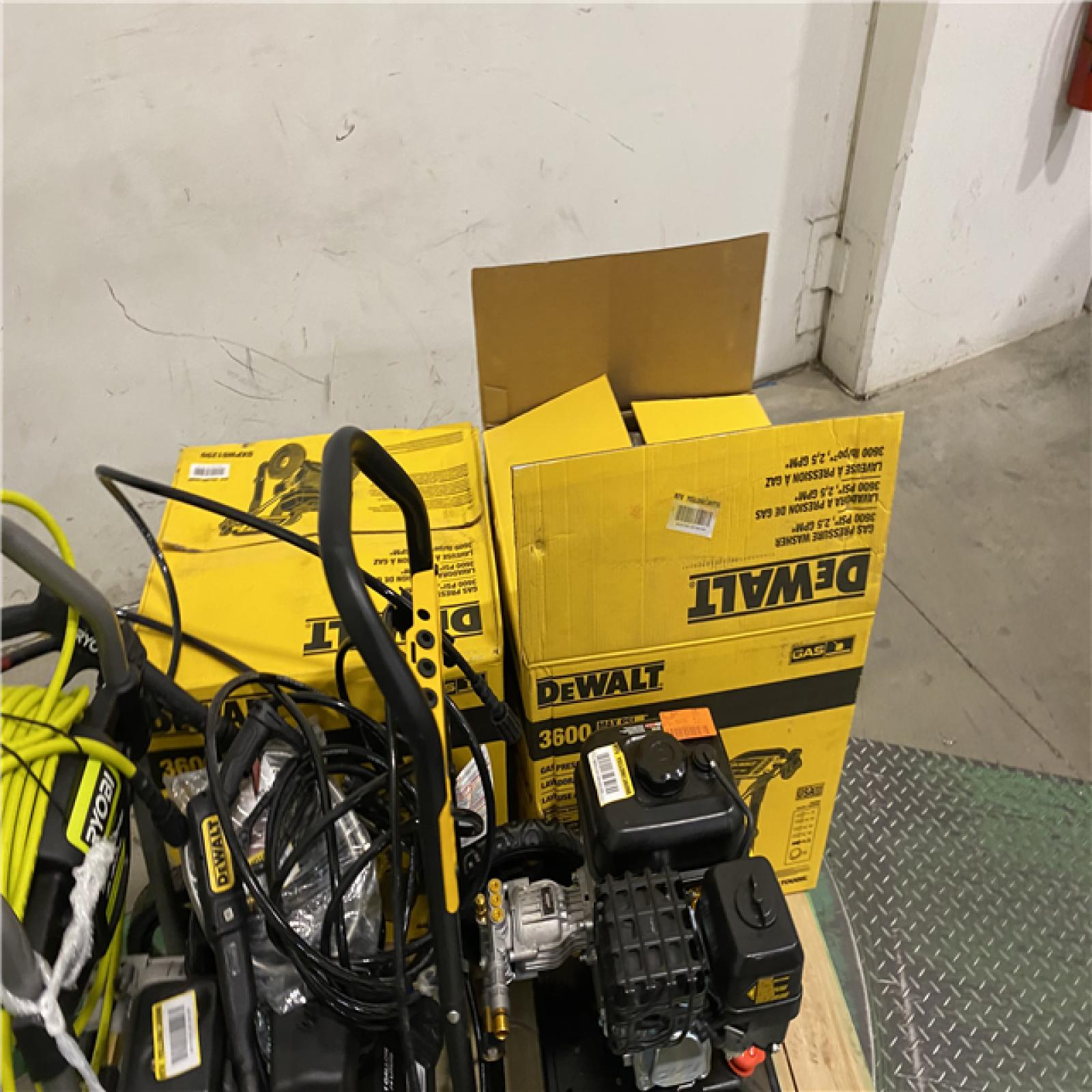 Dallas Location - As-Is GAS PRESSURE WASHER (Lot Of 4)