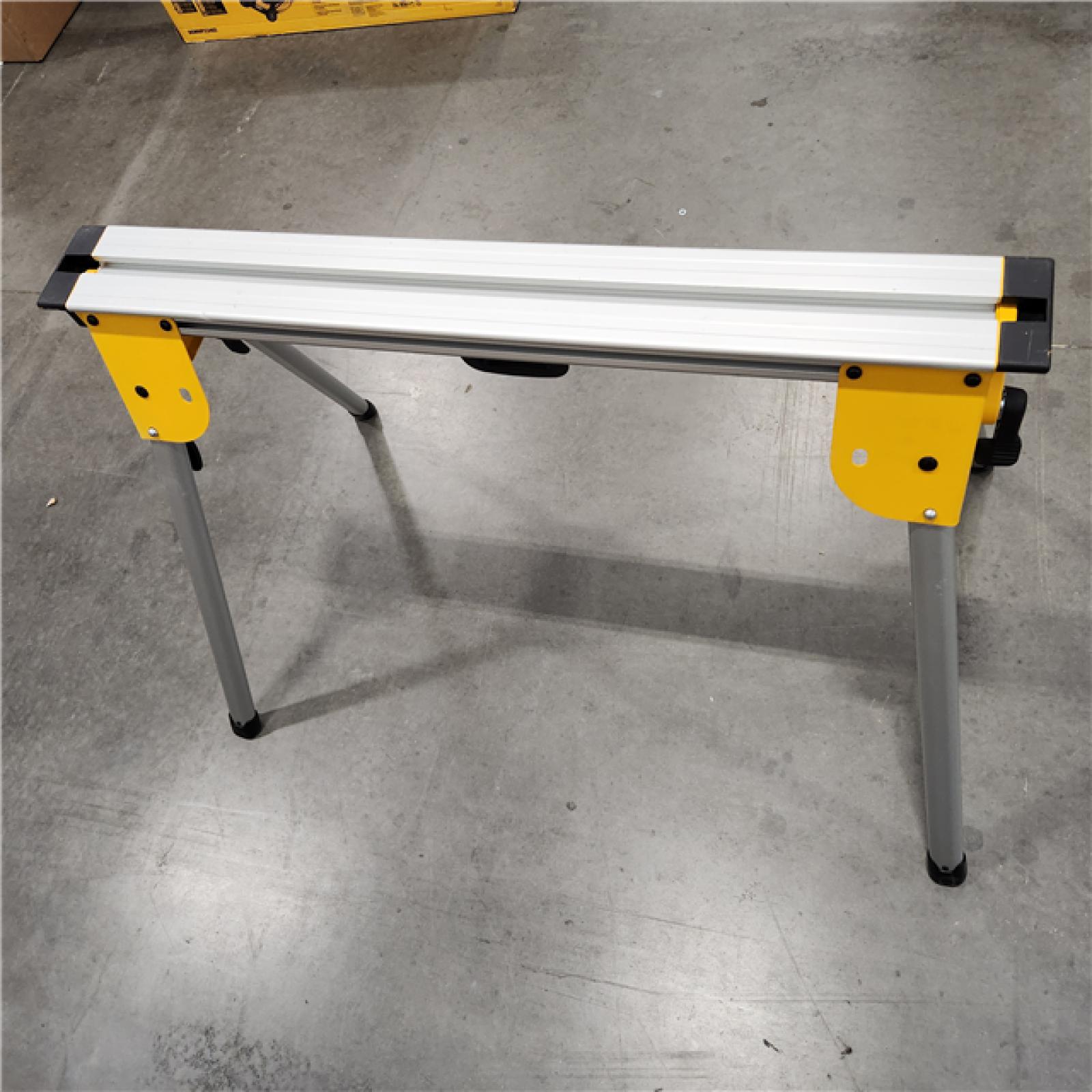 AS-IS Dewalt | Compact Miter Saw Stand | Rona