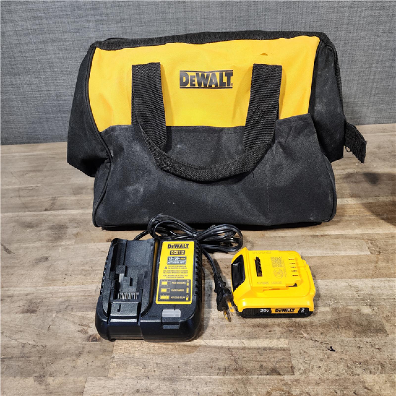 HOUSTON LOCATION - AS-IS DeWALT DCN681D1 20V MAX 18ga Cordless Brushless Narrow Crown Stapler Kit w/ BATTERY & CHARGER