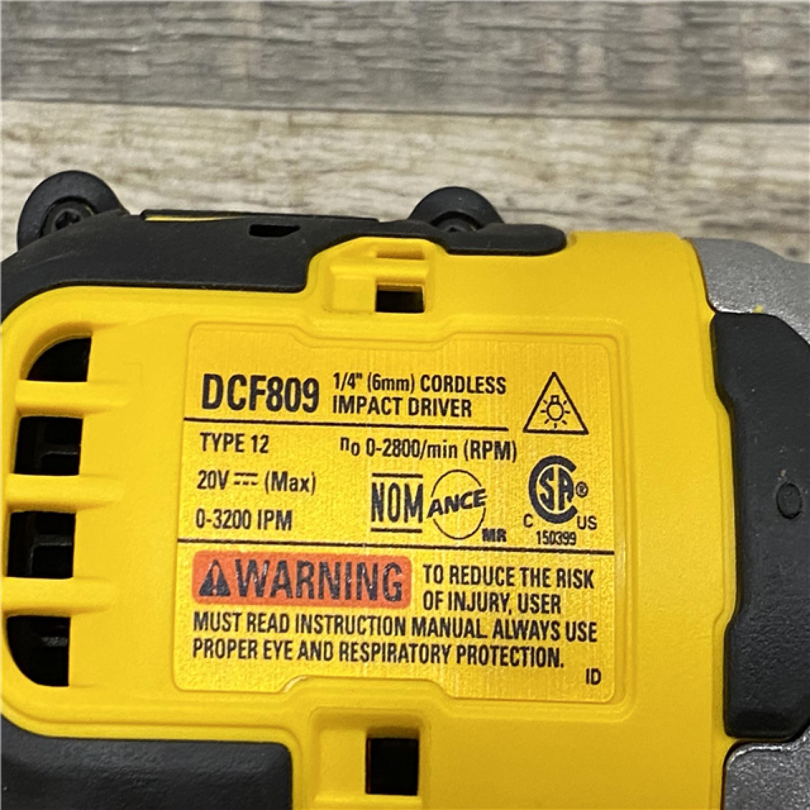 AS-IS DEWALT Atomic 20V Max Lithium-Ion Brushless Cordless Compact 1/4 in. Impact Driver Kit