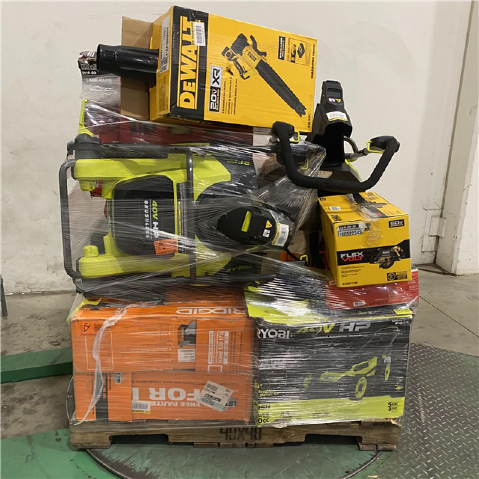 Dallas Location - As-Is Tool Pallet