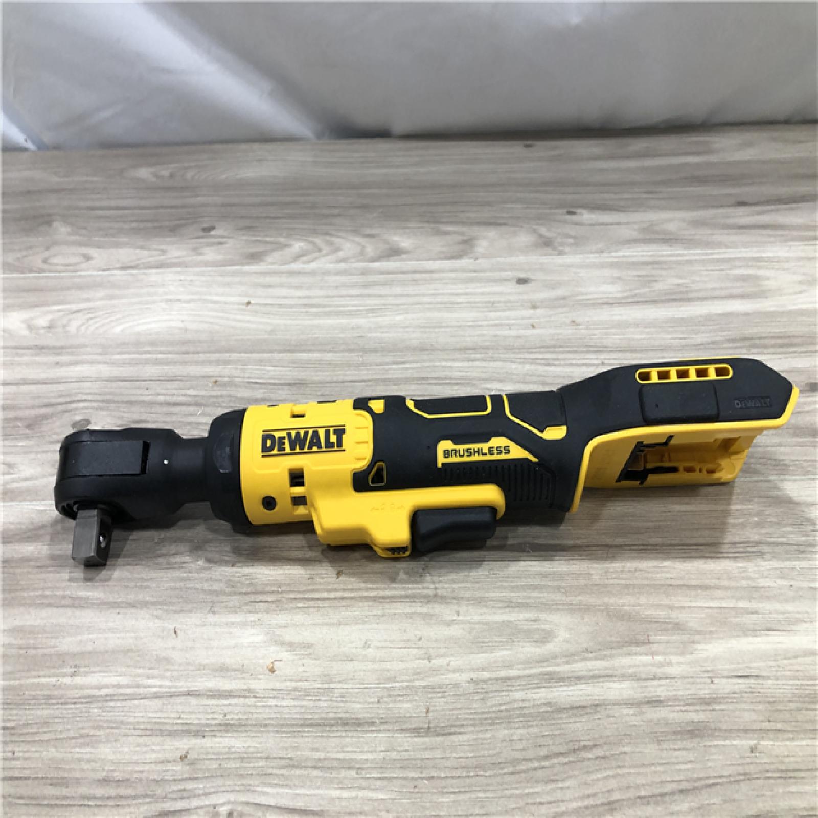 AS-IS DeWalt ATOMIC 20V MAX Cordless 1/2 in. Ratchet (Tool Only)