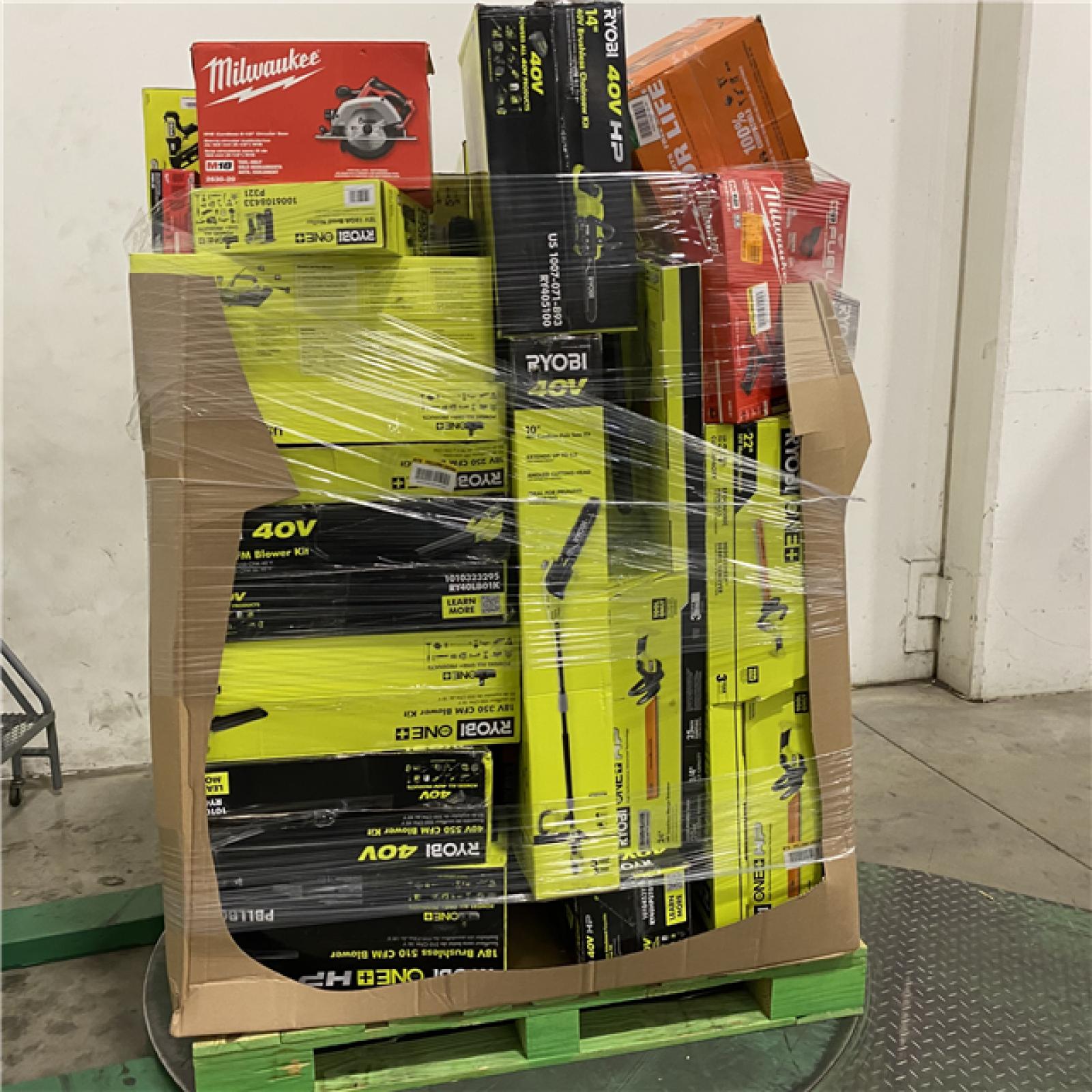 Dallas Location - As-Is Tool Pallet