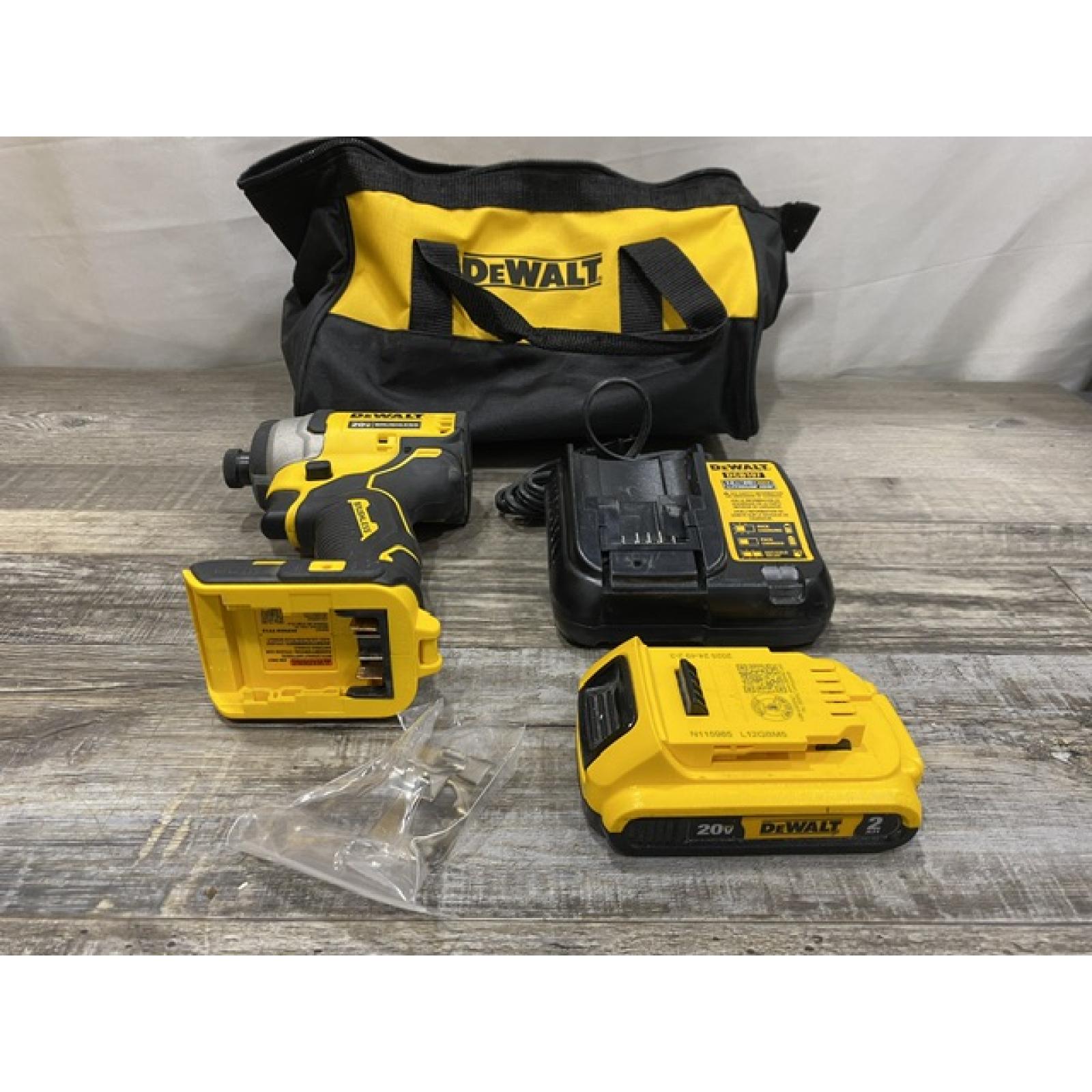 AS-IS DEWALT Atomic 20V Max Lithium-Ion Brushless Cordless Compact 1/4 in. Impact Driver Kit