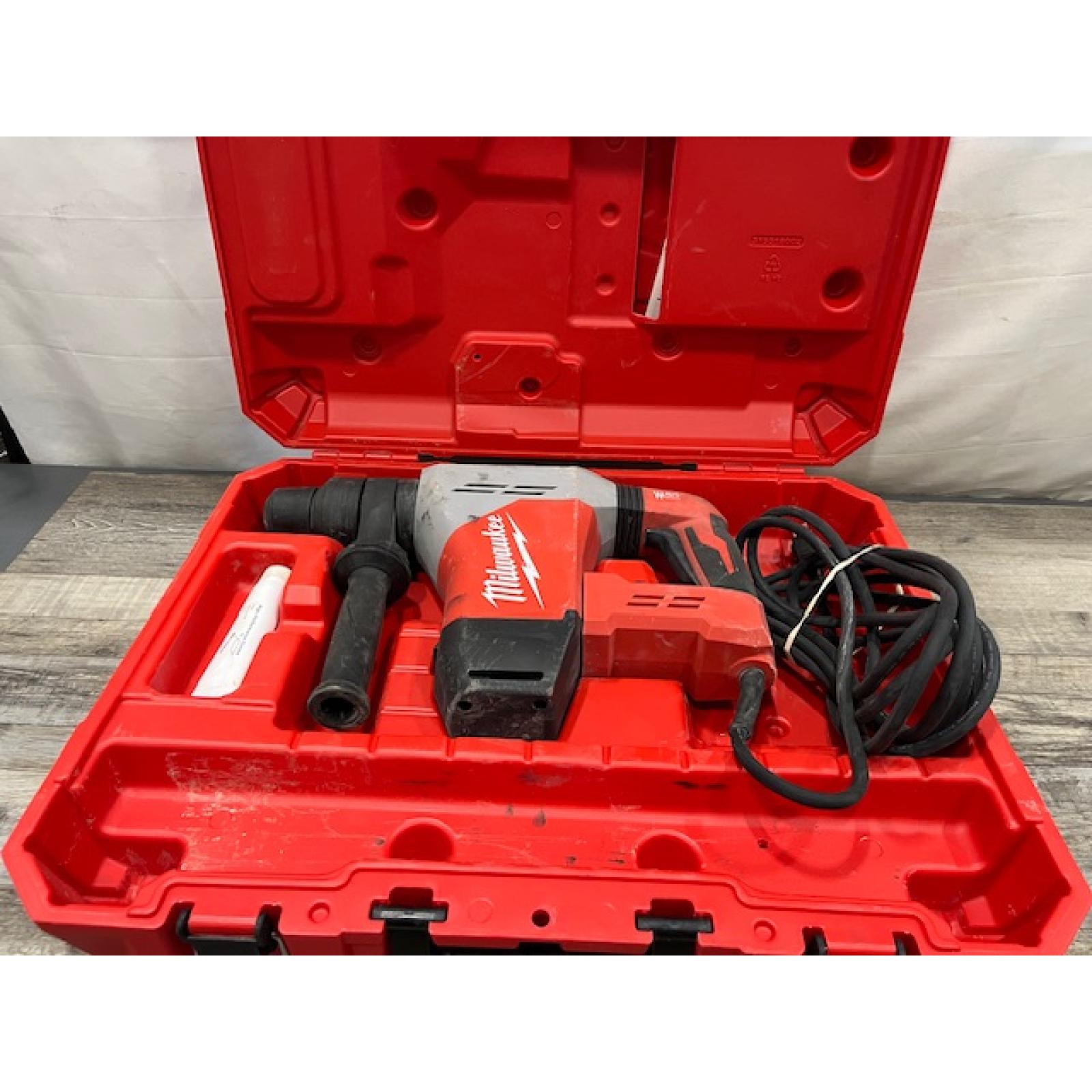 AS-IS Milwaukee 1-9/16 in. SDS-Max Rotary Hammer