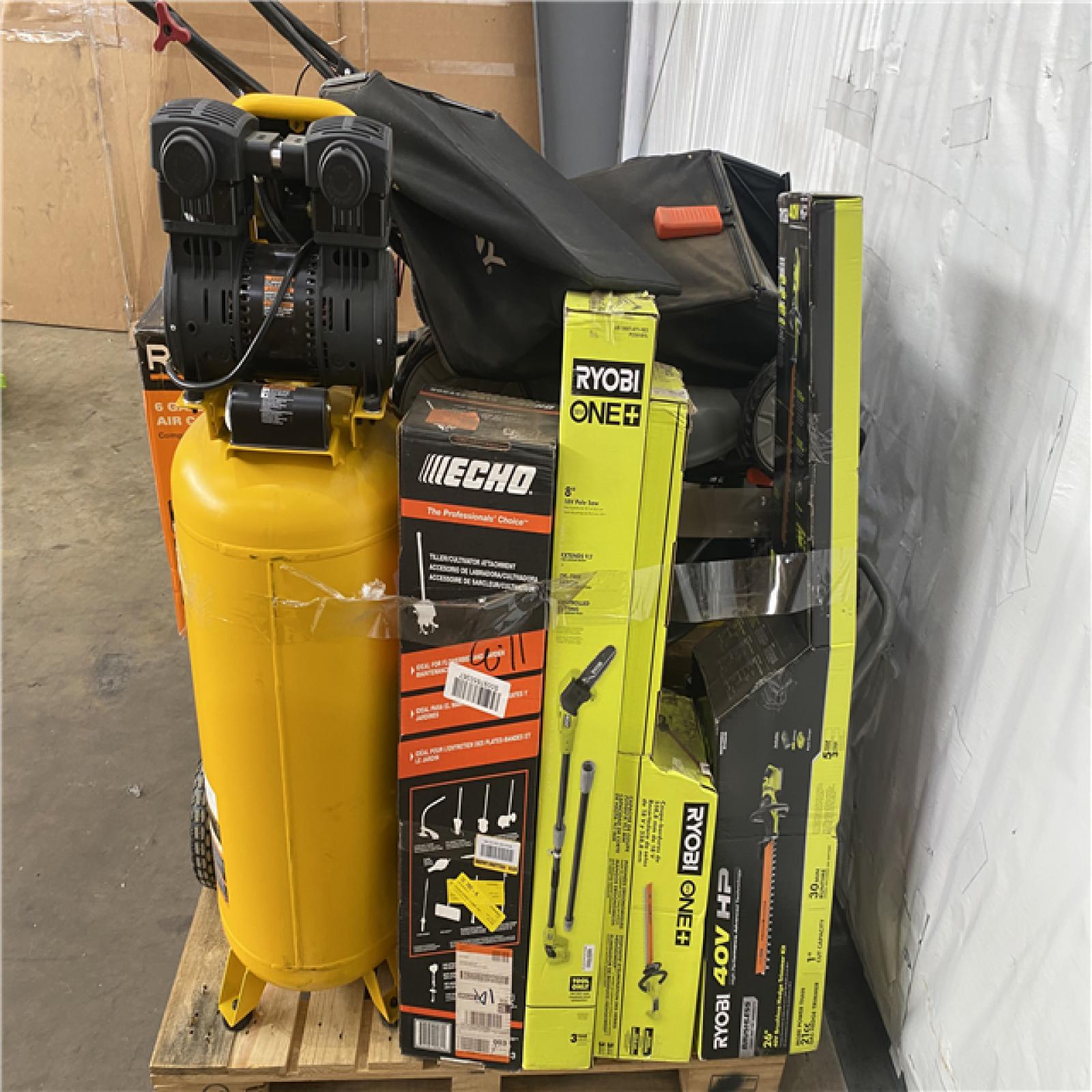 Houston Location - AS-IS Outdoor Pallet