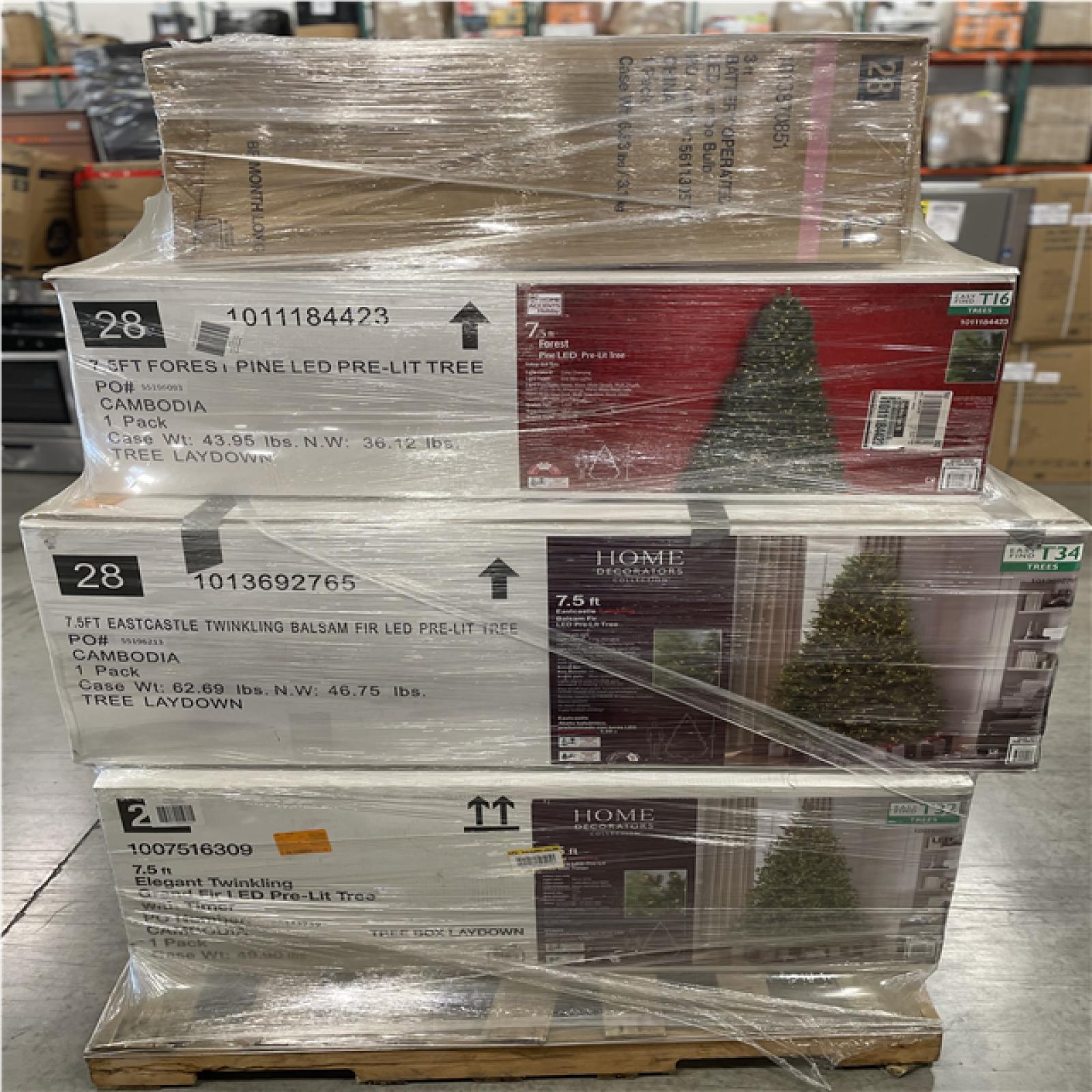 DALLAS LOCATION- AS-IS ASSORTED CHRISTMAS TREES & DECORATIONS PALLET
