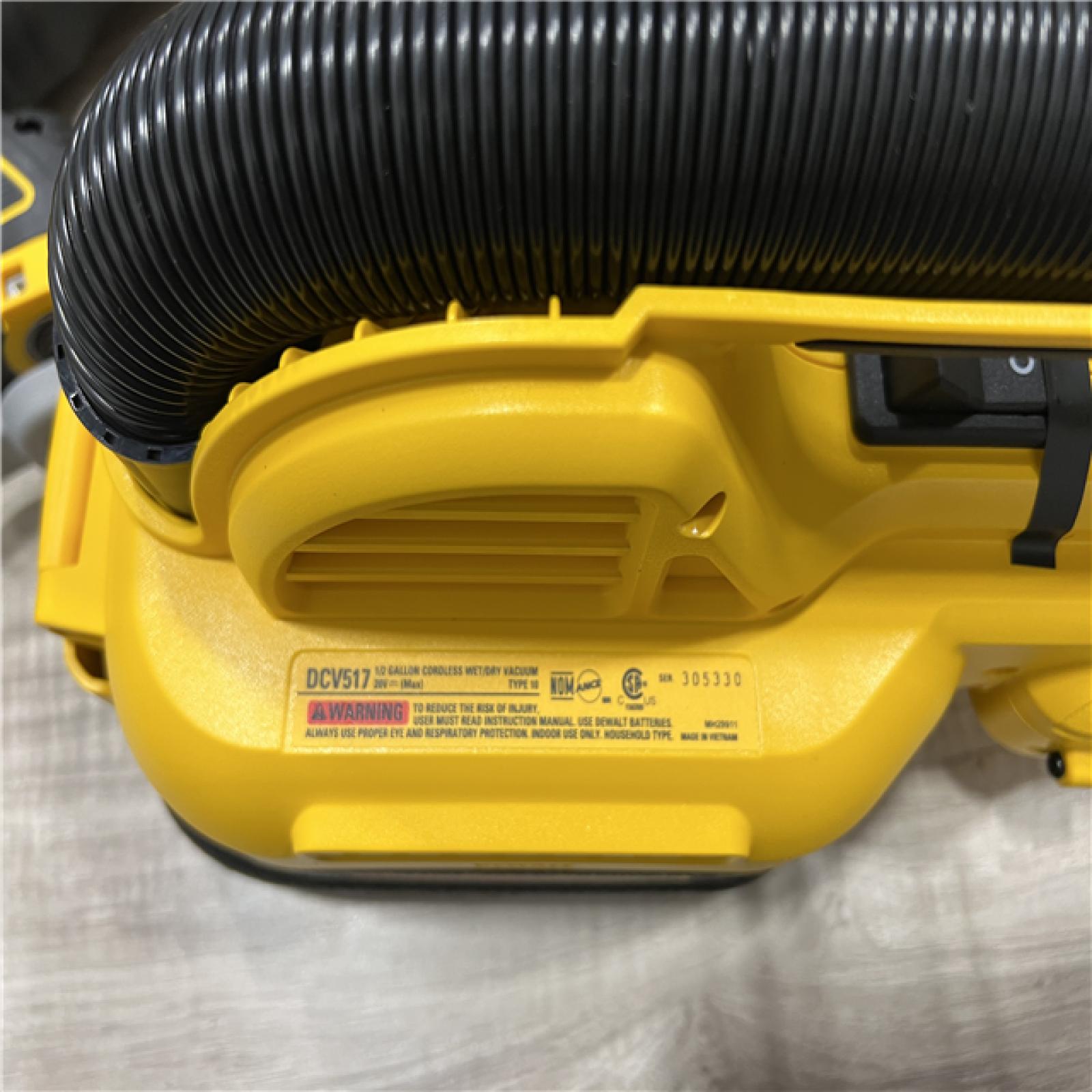 AS-IS DEWALT 20-Volt Max Lithium-Ion 10-Tool Cordless Combo Kit with Two 2.0 Ah Batteries  Charger and 2 Bags