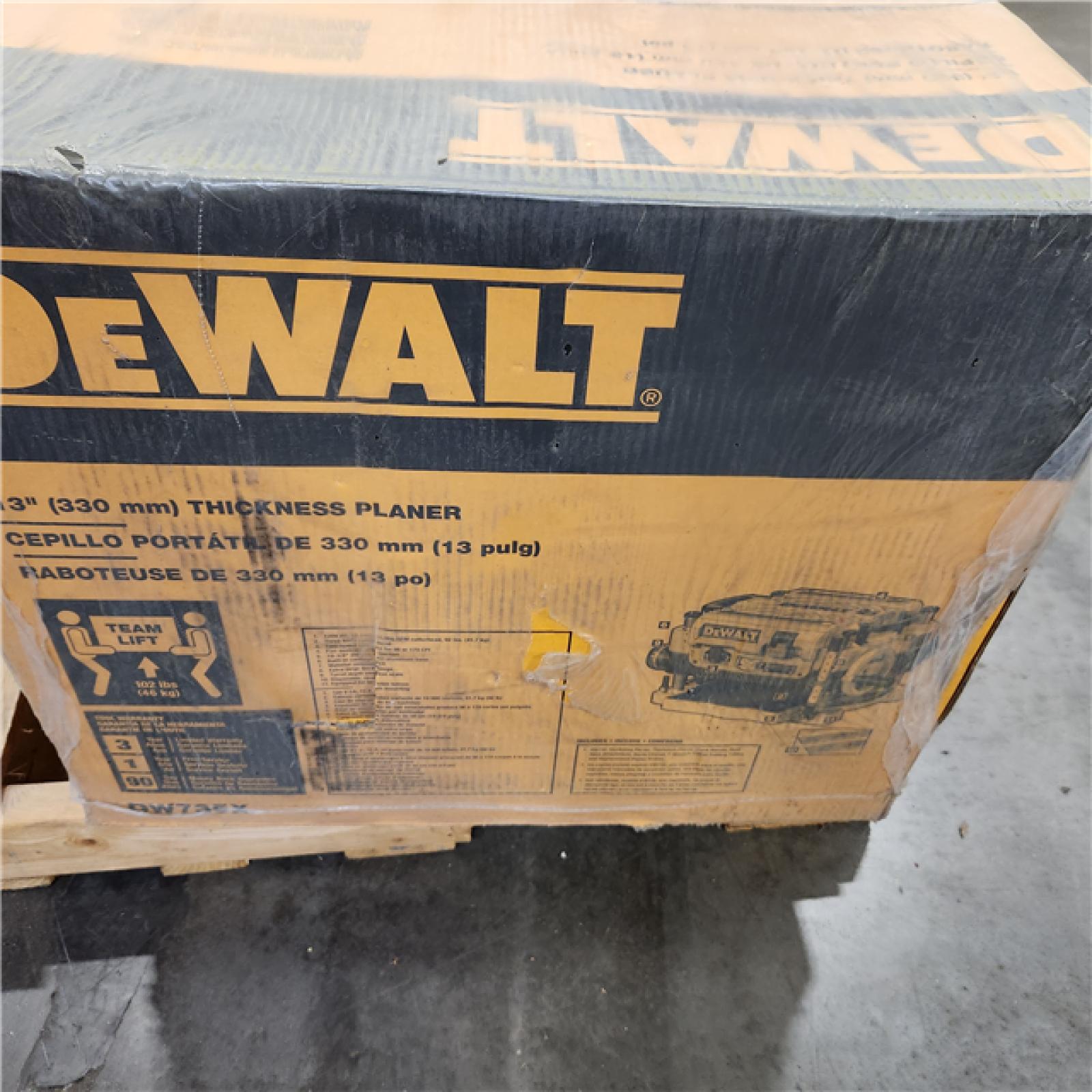 NEW- 15 Amp Corded 13 in. Heavy-Duty 2-Speed Bench Planer