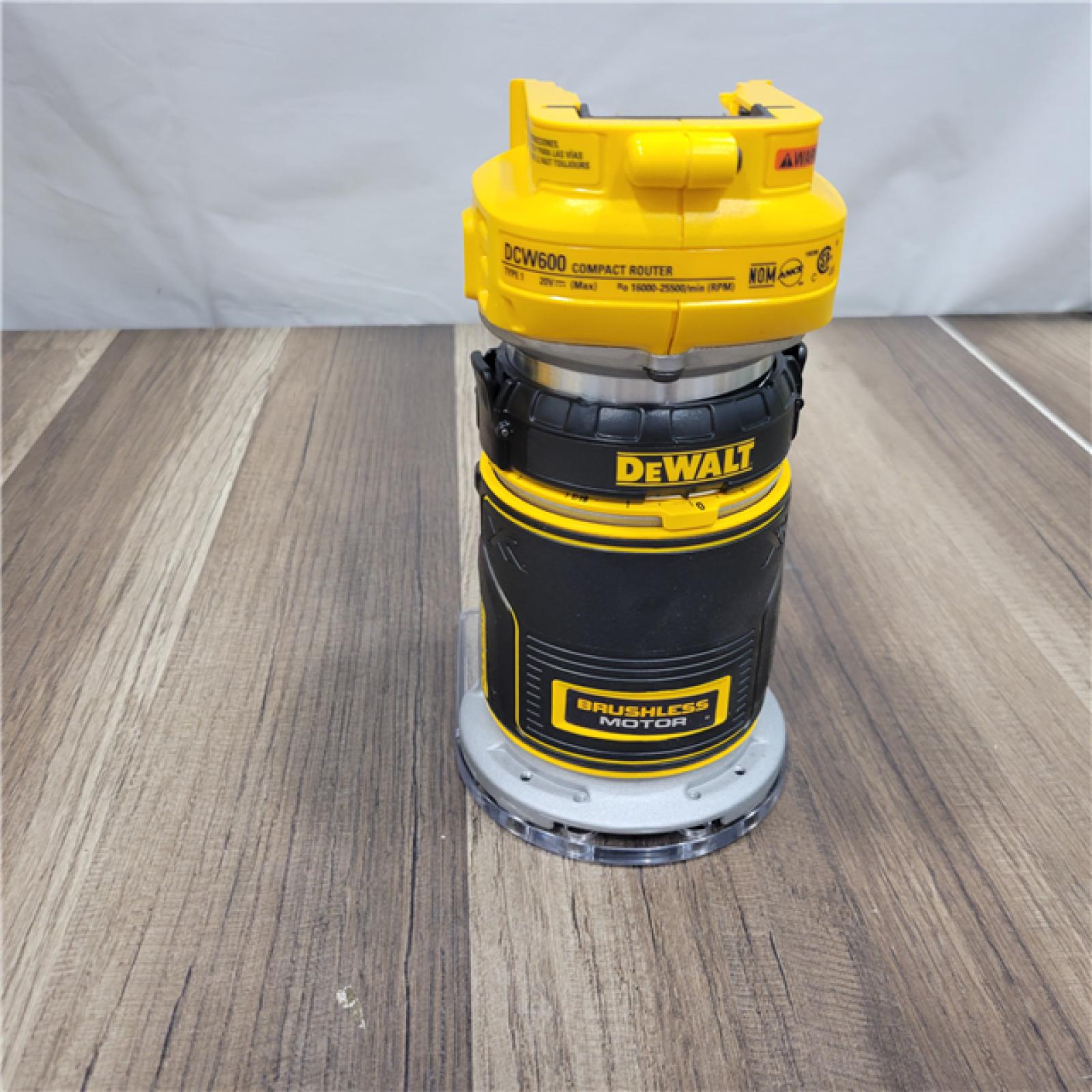 GOOD Dewalt 20V MAX XR Brushless Cordless Compact Router (Tool Only)