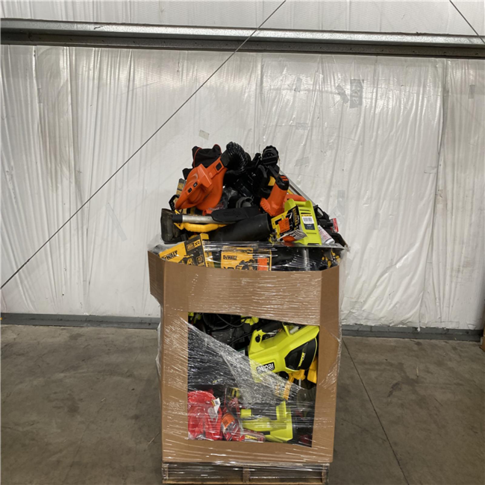 Houston Location AS IS - Tool Pallet
