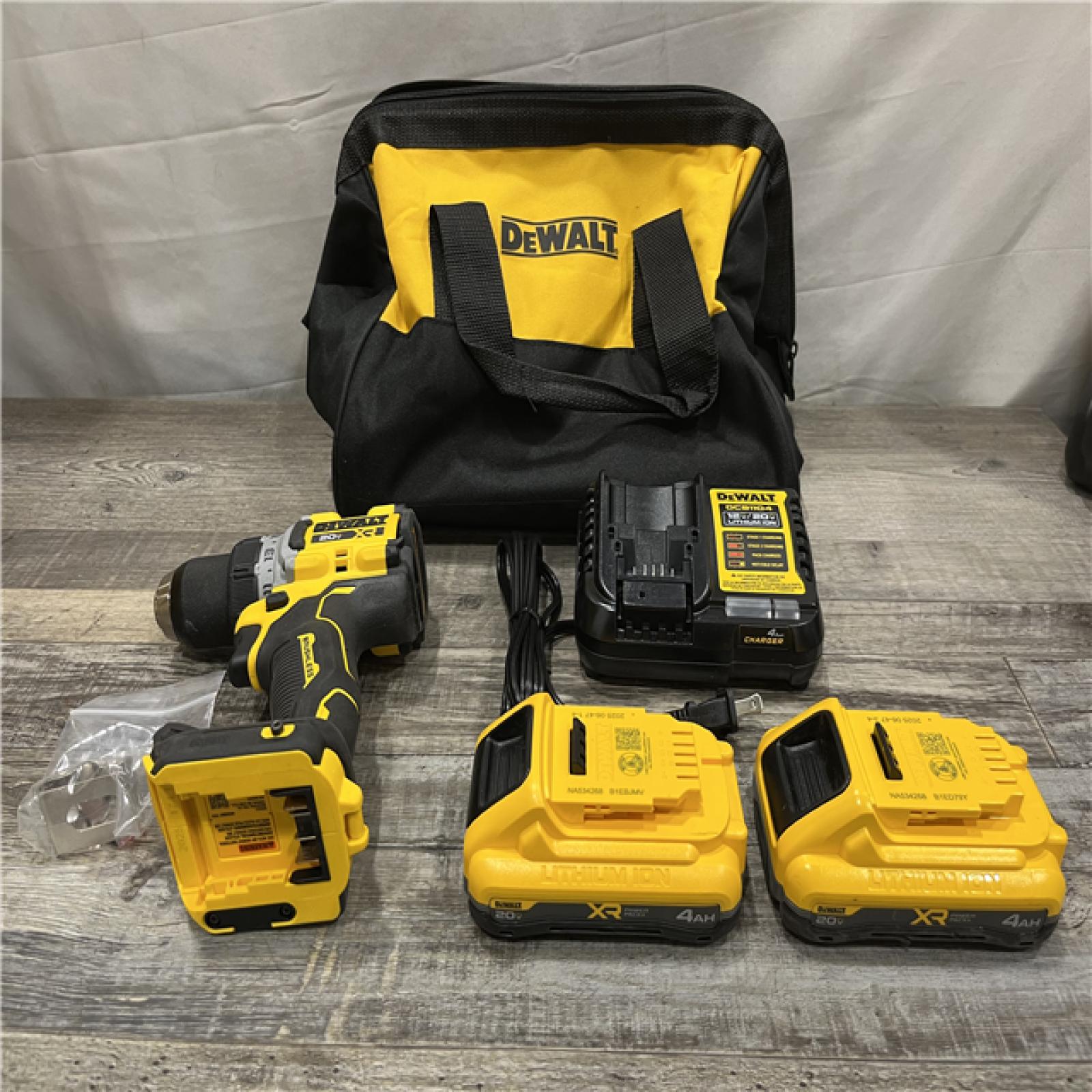 AS-IS DEWALT 20V XR Lithium-Ion Cordless Brushless 1/2 in. Drill/Driver Kit
