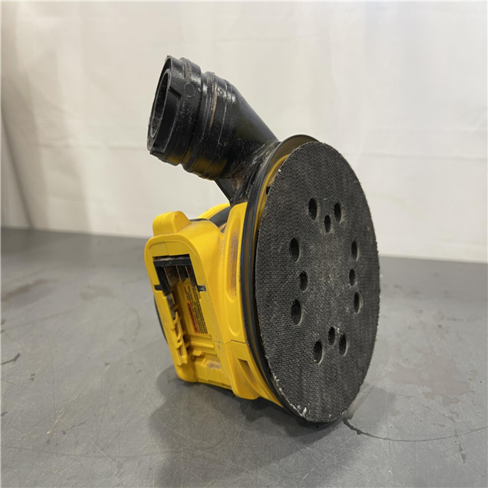 AS-IS - DEWALT 20V MAX XR Cordless Brushless 5 in. Random Orbital Sander