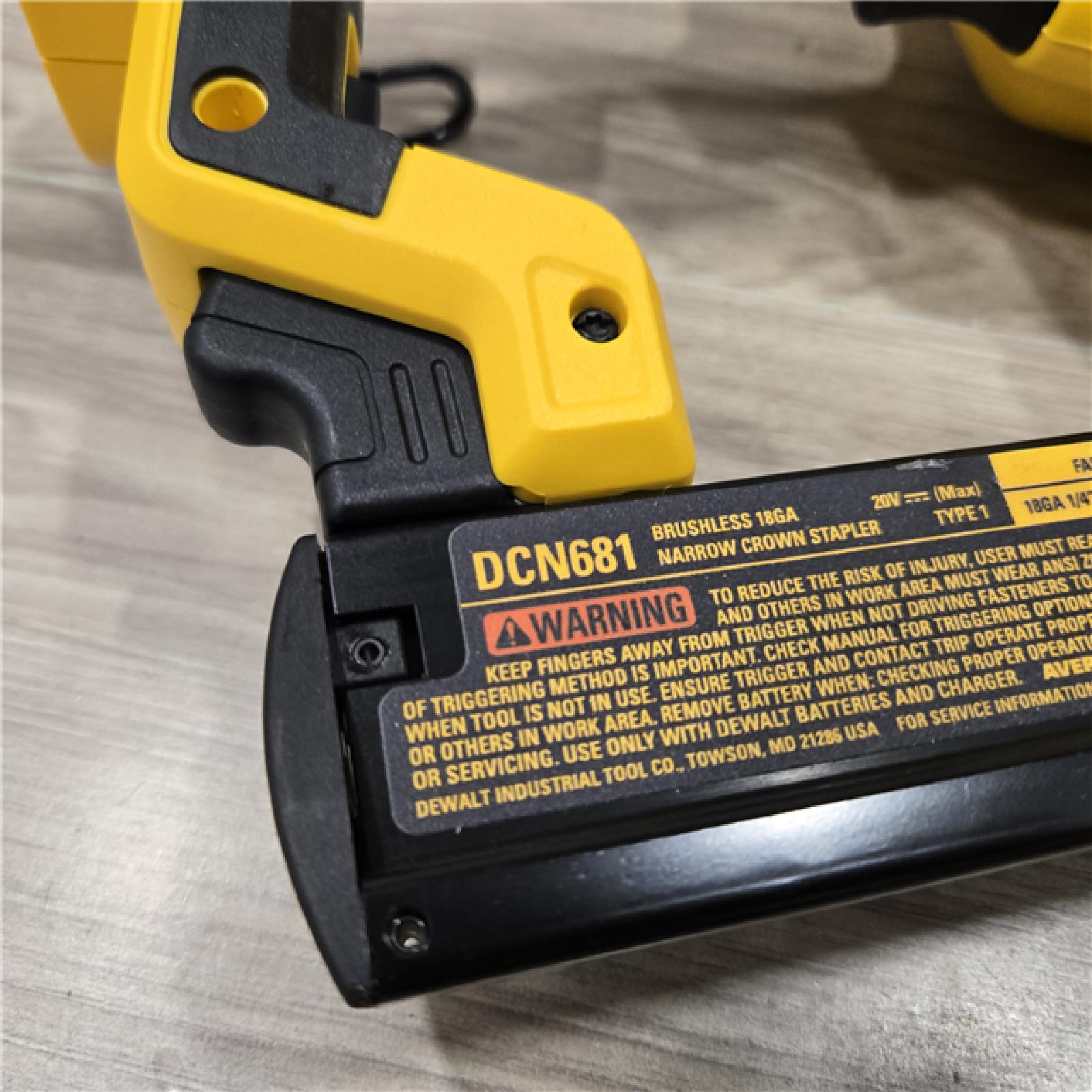 AS-IS DeWALT DCN681D1 20V MAX 18ga Cordless Narrow Crown Stapler Kit