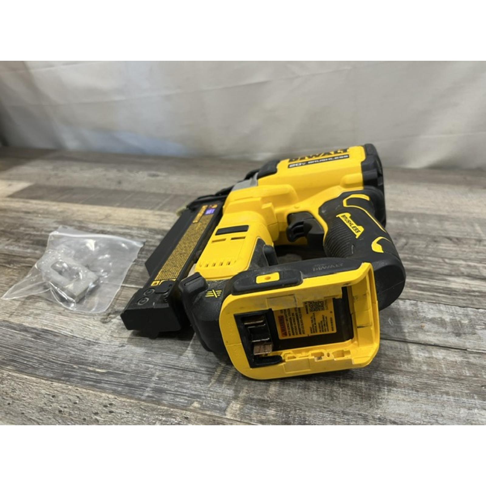 AS-IS DEWALT ATOMIC 20V MAX Lithium Ion Cordless 23 Gauge Pin Nailer (Tool Only)