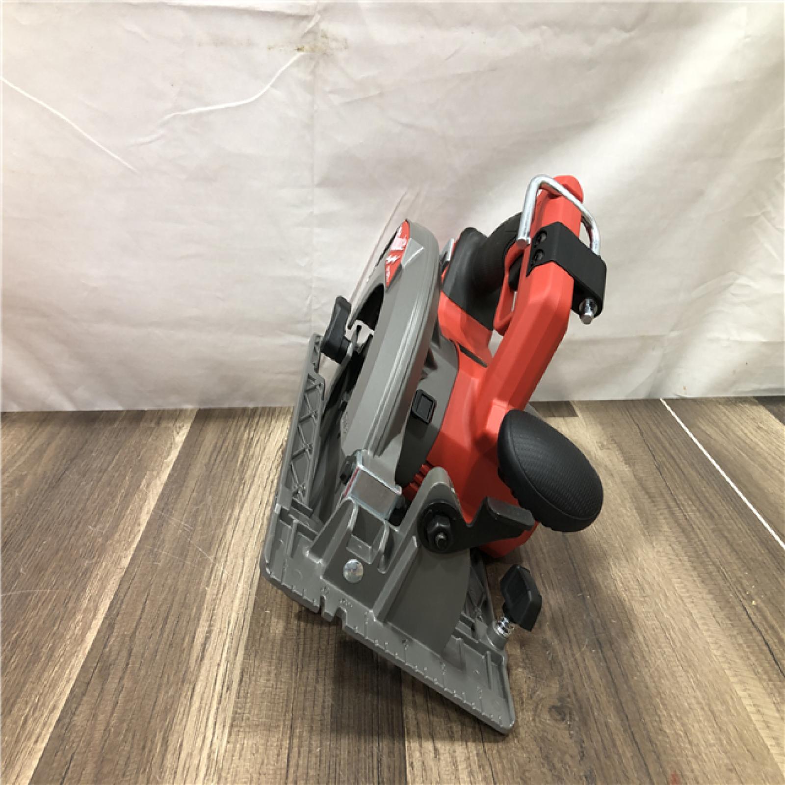 AS-IS Milwaukee FUEL 18V Lithium-Ion Brushless Cordless 7-1/4 in. Circular Saw (Tool-Only)