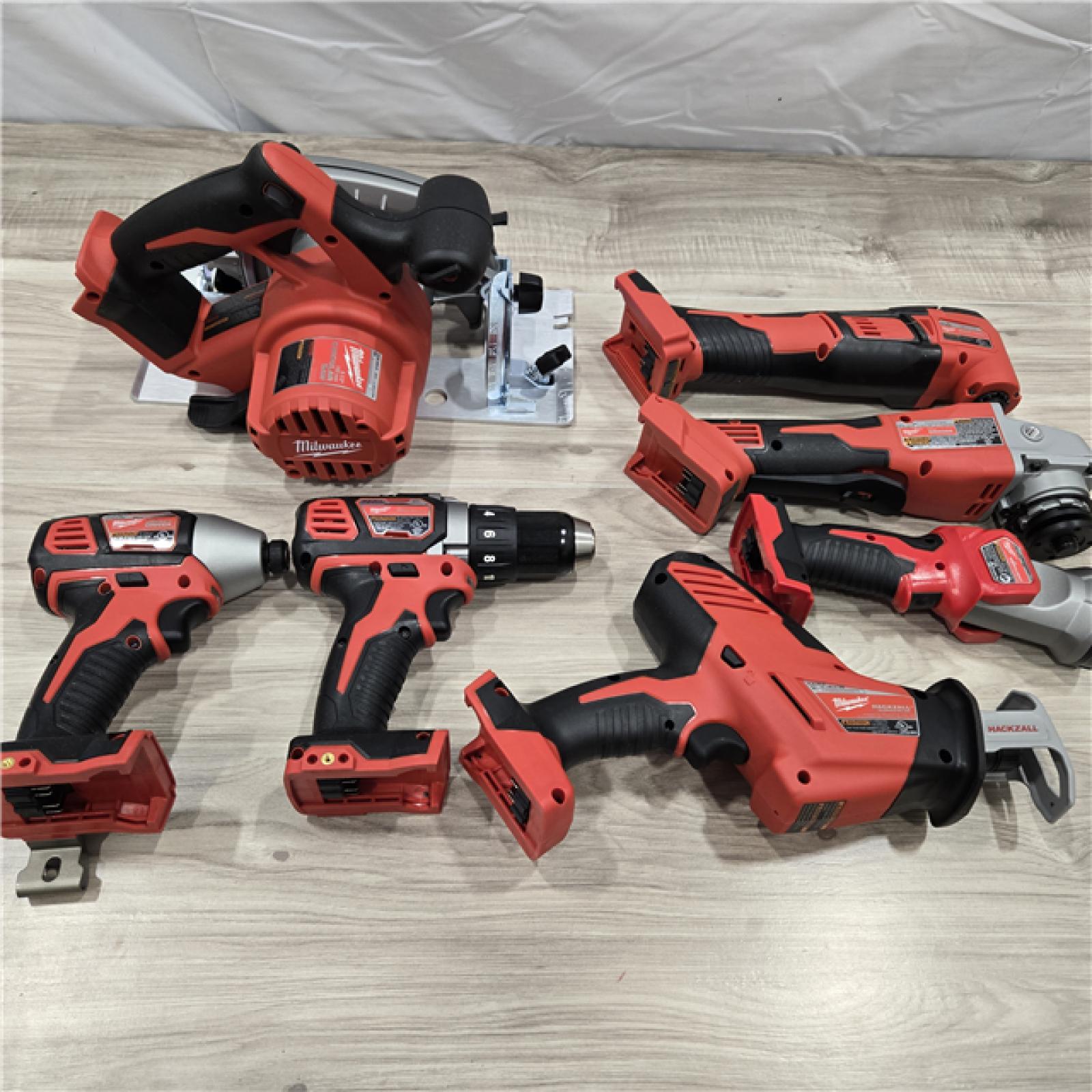 AS-IS Milwaukee M18 18-Volt Lithium-Ion Cordless Combo Kit 7-Tool with 2-Batteries, Charger and Tool Bag
