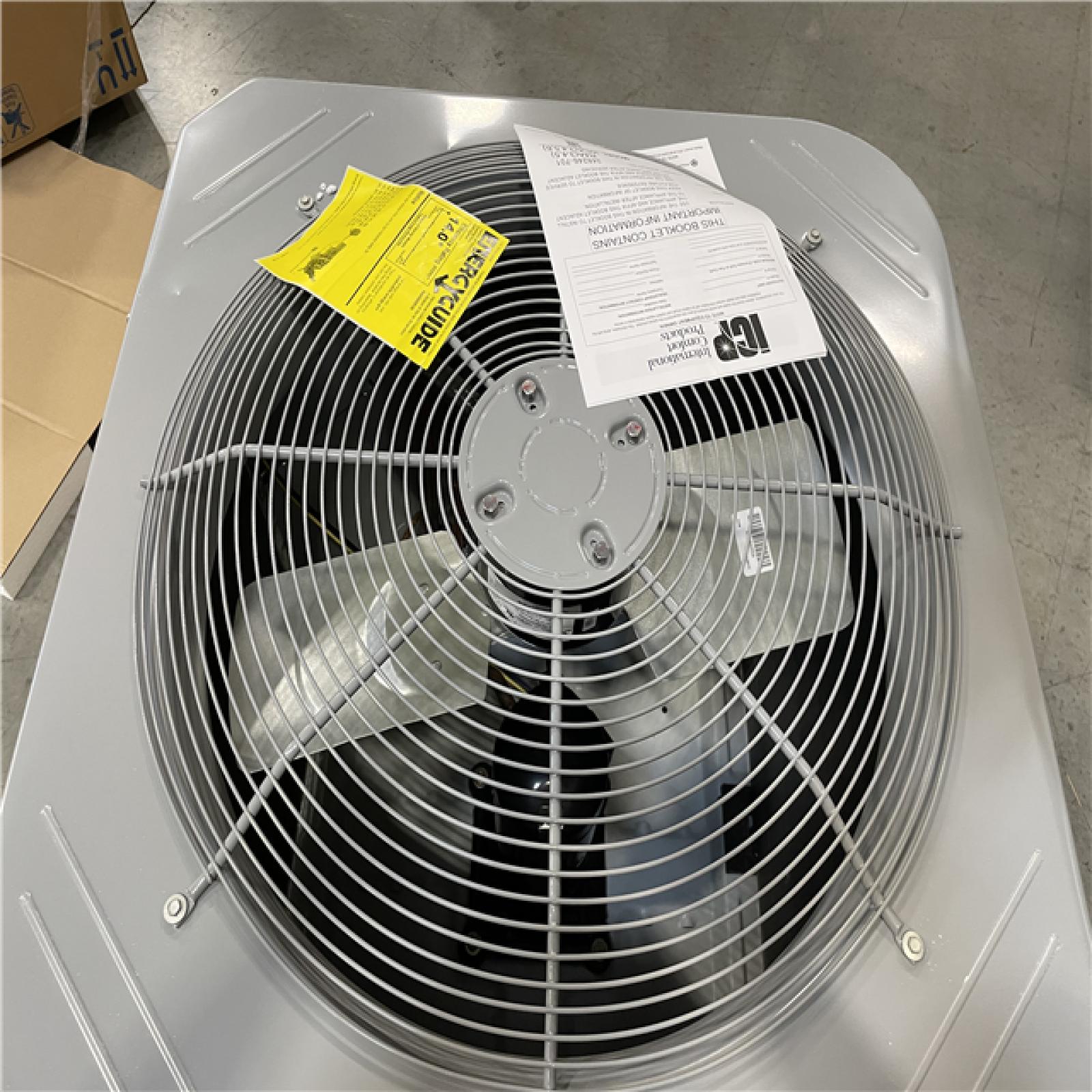 DALLAS LOCATION - Smartcomfort By Carrier 2.5 Ton 14 Seer Condensing Unit - 2022 Model - Northern States