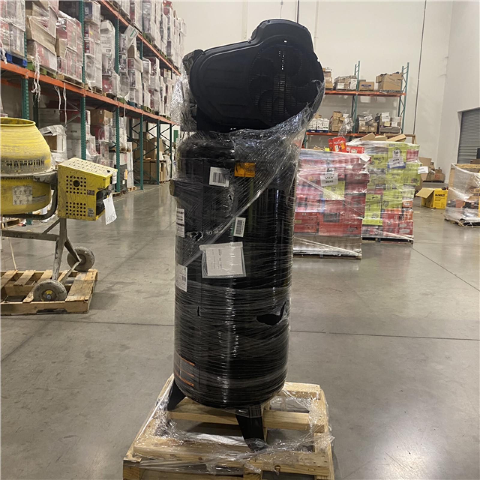Dallas Location - As-Is Husky 60 Gal. 3.7 HP 1-Phase 175 PSI Stationary Electric Air Compressor