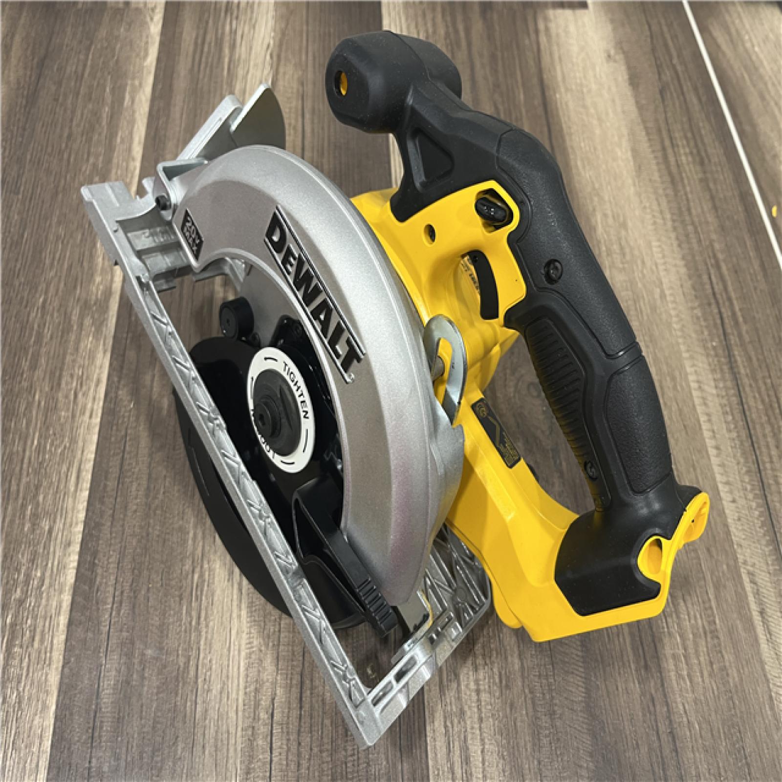GOOD DEWALT 20-Volt MAX Lithium-Ion Cordless 6-1/2 in. Circular Saw (Tool-Only)