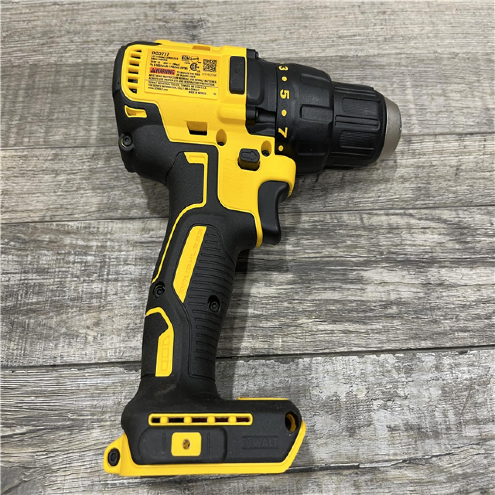 AS-IS DEWALT 20-Volt MAX Lithium-Ion Cordless 1/2 in. Compact Drill/Driver Kit