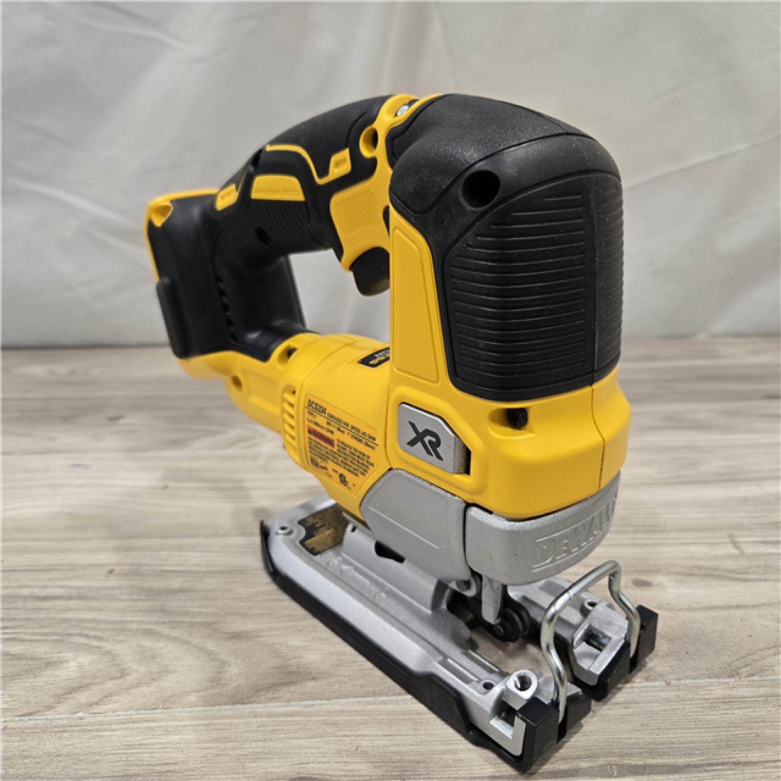 AS-IS DeWalt 20V MAX XR Cordless Jigsaw (Tool Only)