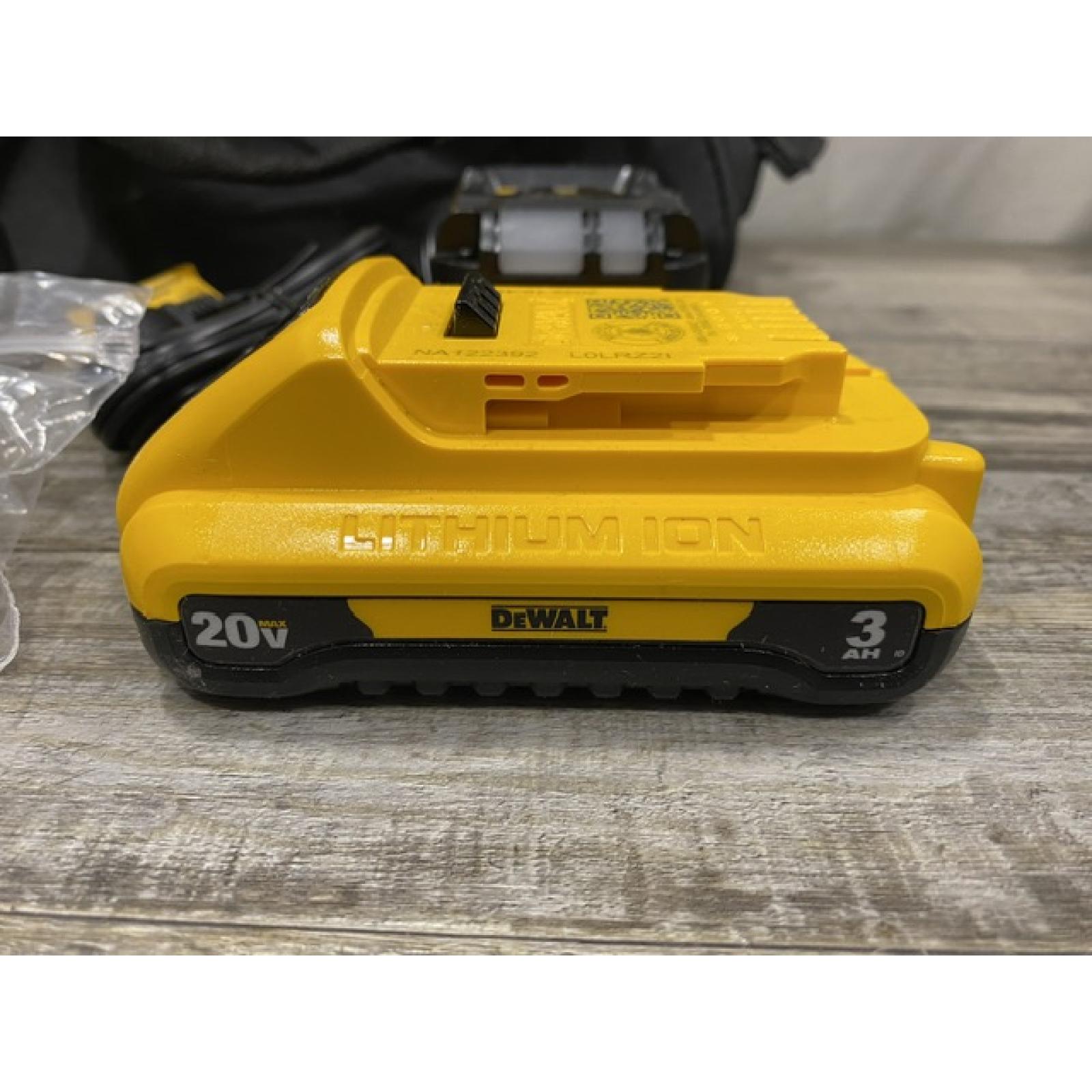 AS-IS DEWALT ATOMIC 20V Cordless 1/2 in. Compact Hammer Drill Kit