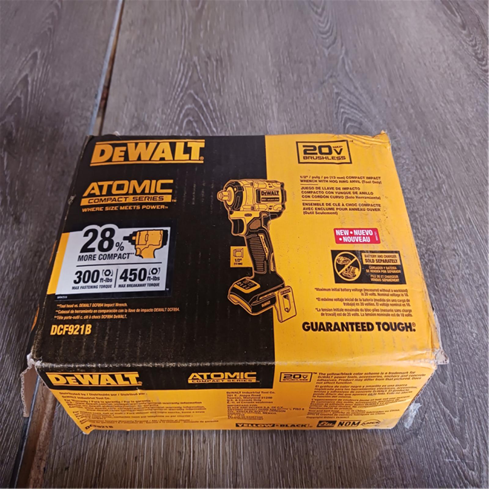 Phoenix Location NEW DeWalt 20V MAX ATOMIC 1/2 in. Cordless Brushless Compact Impact Wrench Tool Only DCF921B