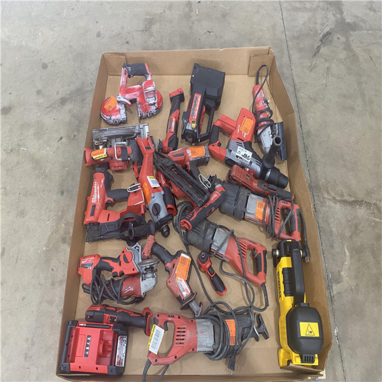 Houston Location - AS-IS Tool Pallet