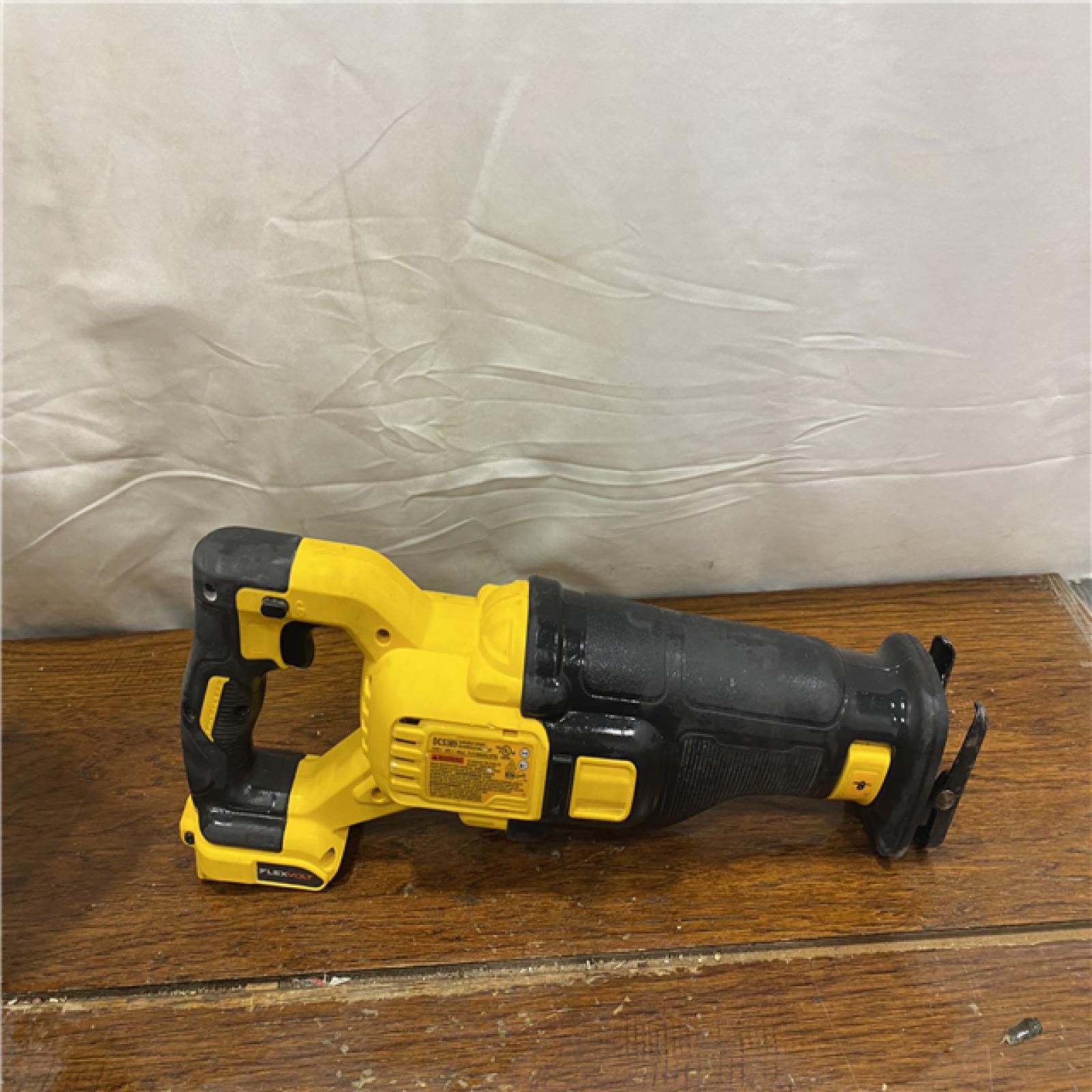 AS-IS DeWalt DCS389B FLEXVOLT 60V MAX Cordless Brushless Reciprocating Saw (Tool-Only)