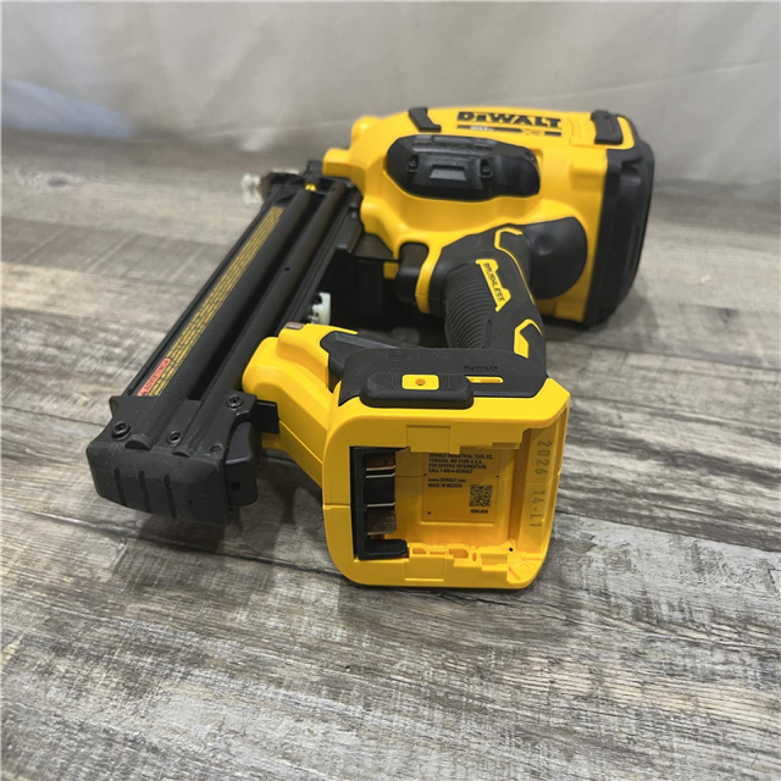 AS-IS DEWALT 20V MAX XR 18 Gauge Cordless Brad Nailer (Tool Only)