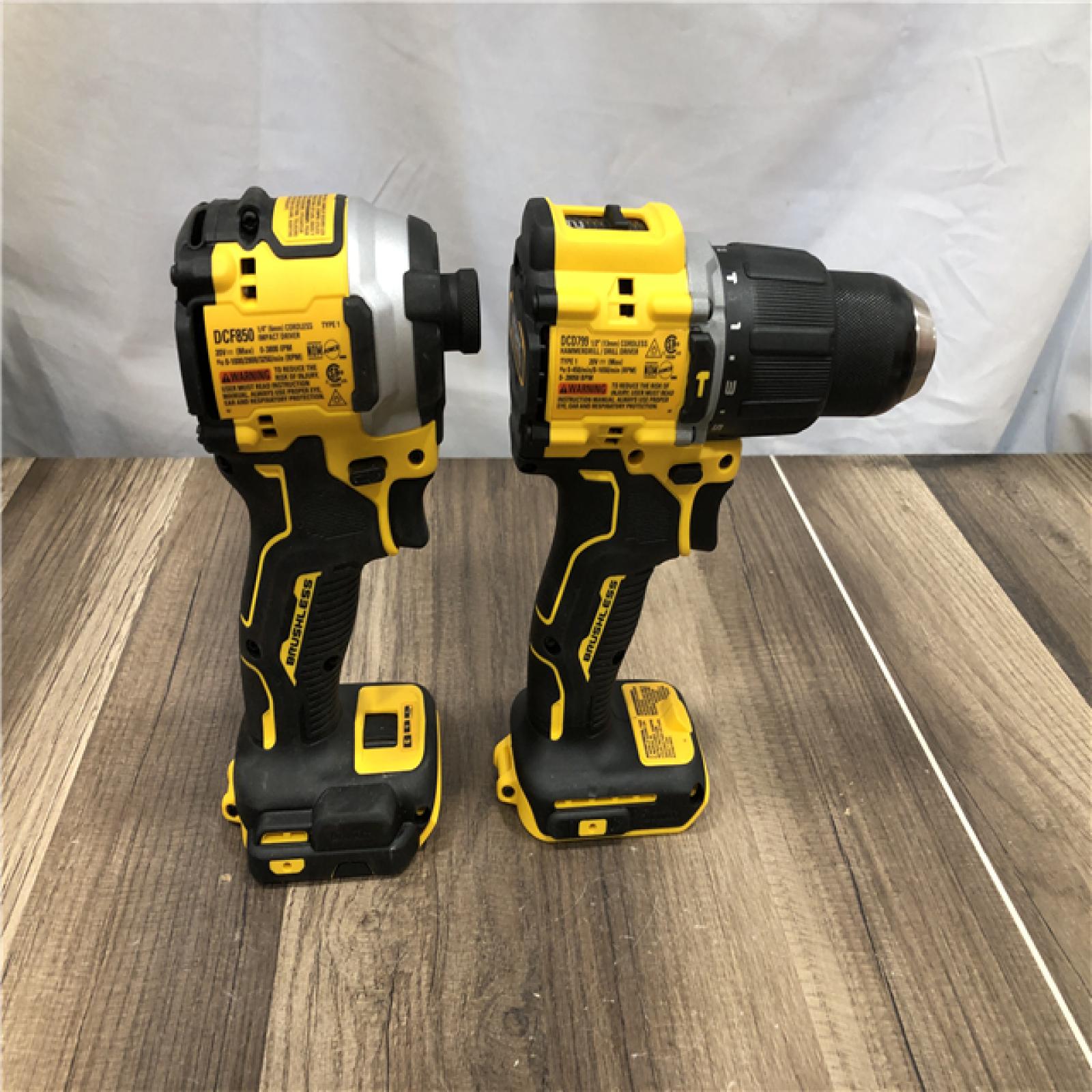 AS-IS DEWALT ATOMIC 20V MAX Lithium-Ion Cordless 2-Tool Combo Kit