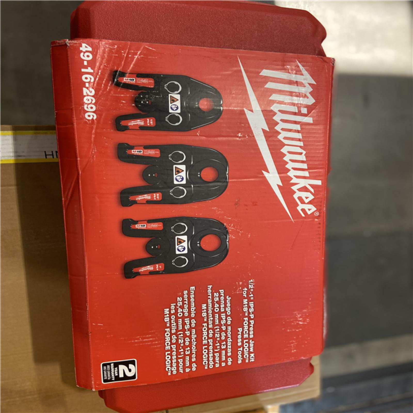 AS-IS - Milwaukee M18 1/2 in.-1 in. Black Iron Press Tool Jaw Kit 58