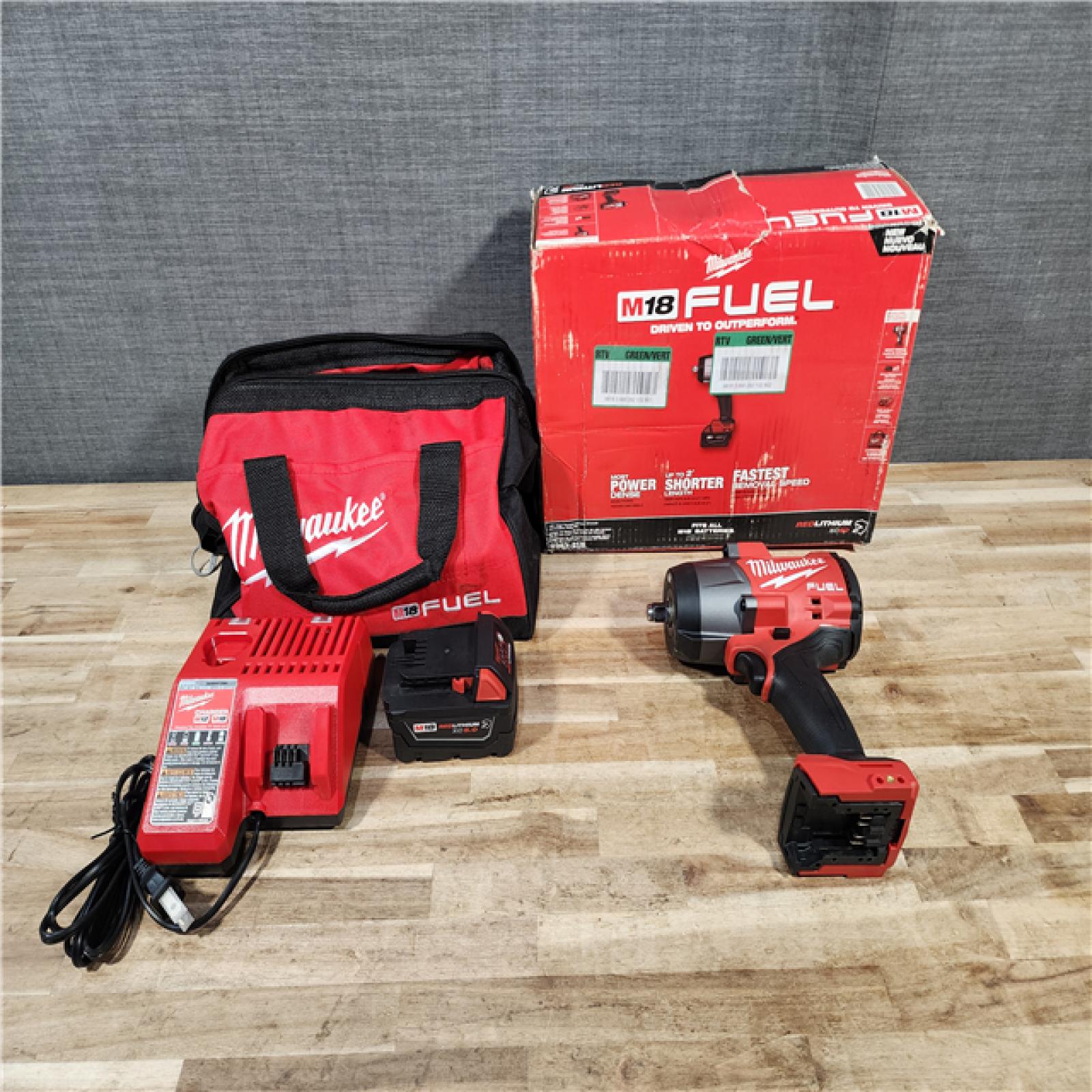 HOUSTON LOCATION - AS-IS Milwaukee FUEL 18V Lithium-Ion Brushless Cordless 1/2 in. Impact Wrench w/Friction Ring Kit