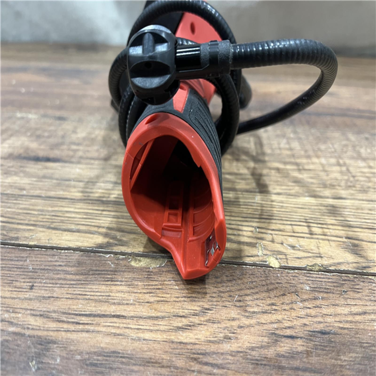 AS-IS MILWAUKEE M12 12V Lithium-Ion Cordless M-SPECTOR 360-Degree 4 Ft. Inspection Camera Kit