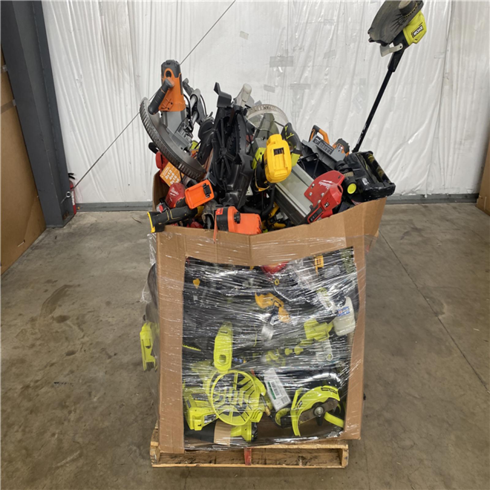 Houston Location AS IS - Tool Pallet