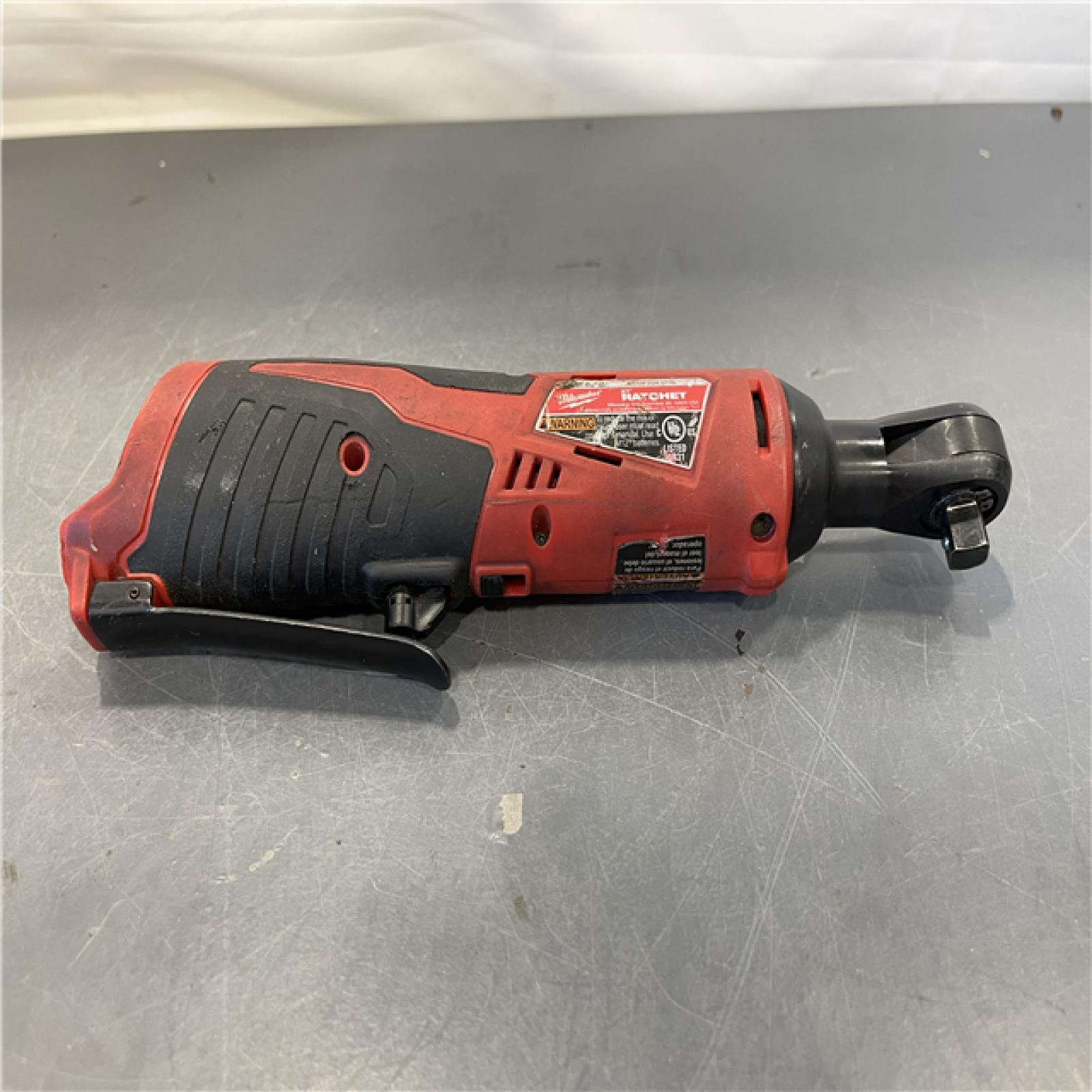 AS-IS - MILWAUKEE M12 12V Lithium-Ion Cordless 3/8 in. Ratchet (Tool-Only)