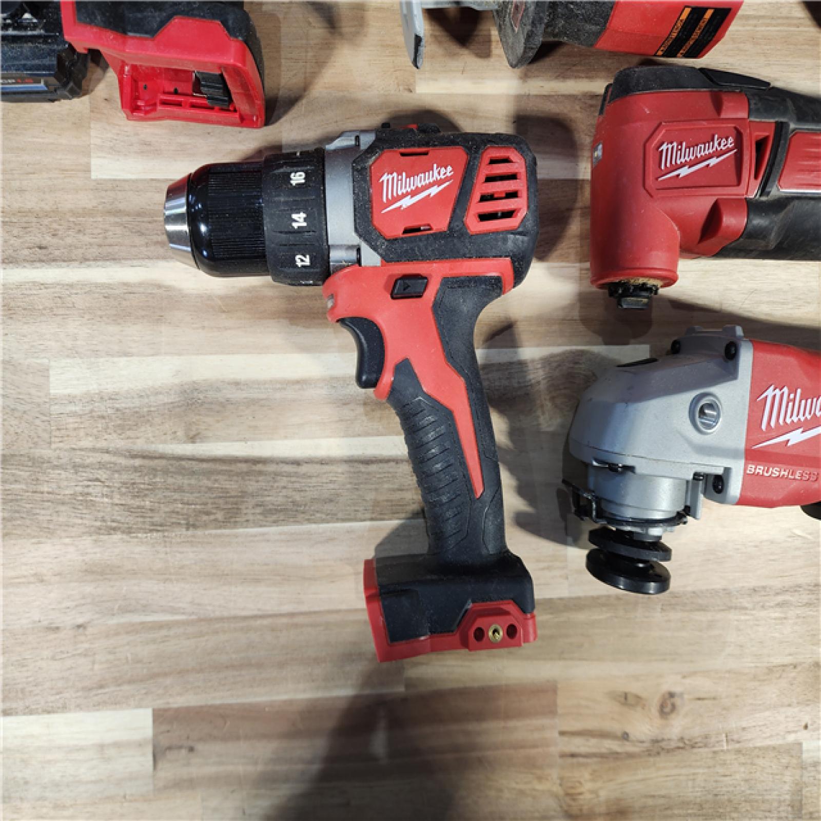 HOUSTON LOCATION - AS-IS M18 18-Volt Lithium-Ion Cordless Combo Kit 9-Tool with 2-Batteries, Charger and Tool Bag