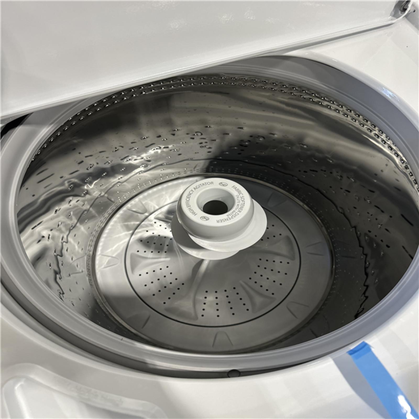 DALLAS LOCATION NEW! WHIRLPOOL WASHER AND DRYER SET