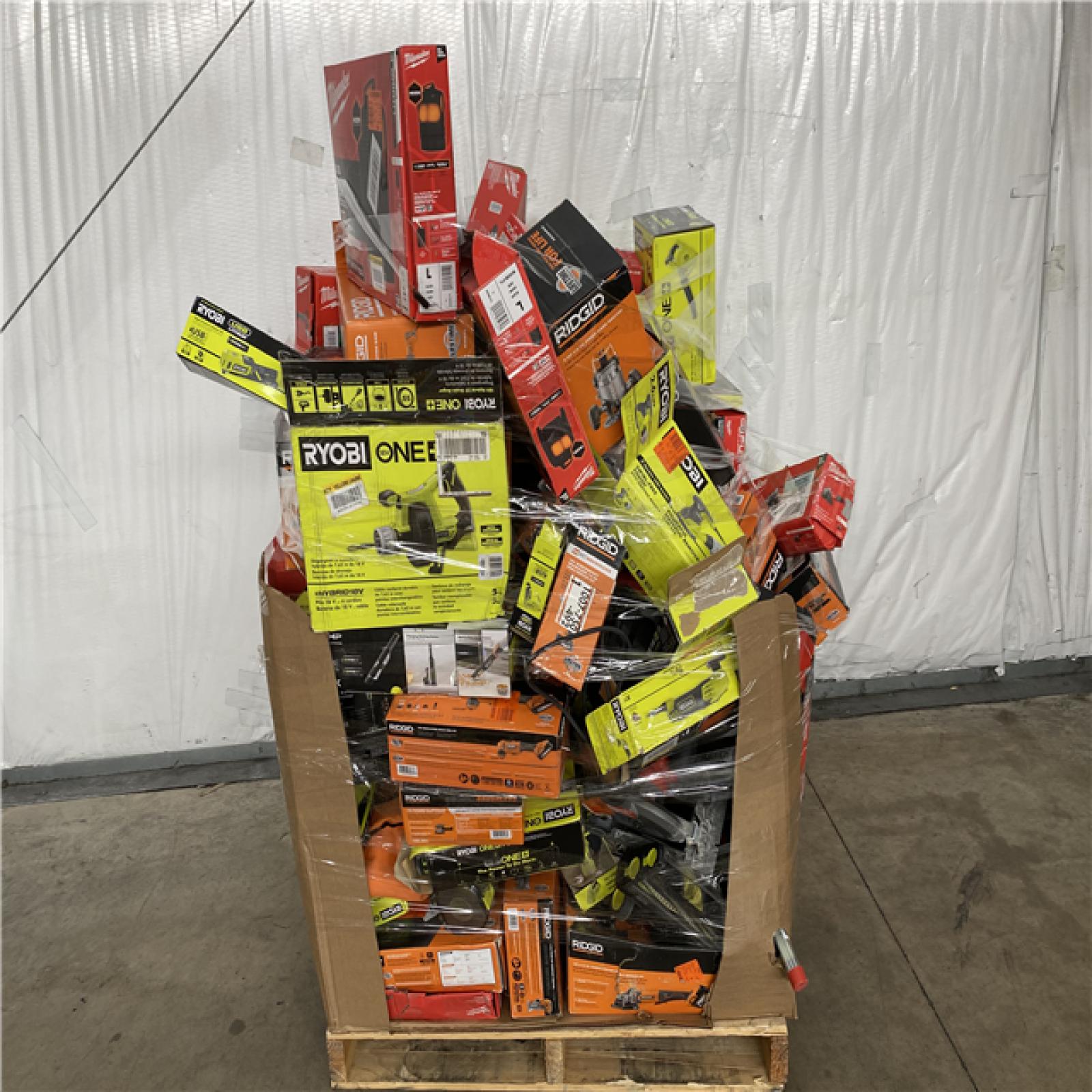 Houston Location AS IS - Tool Pallet