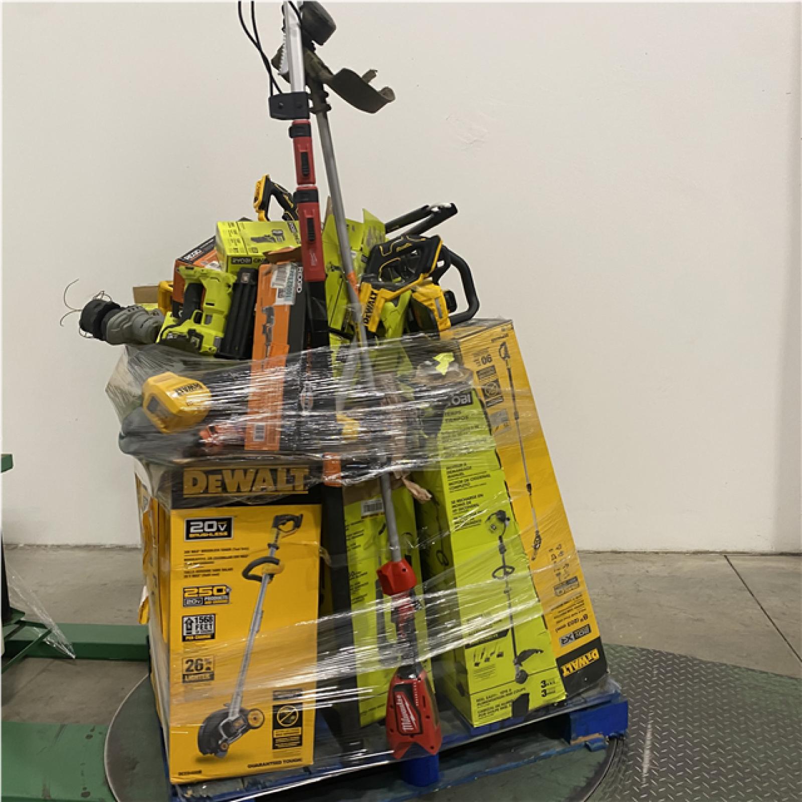 Dallas Location - As-Is Tool Pallet