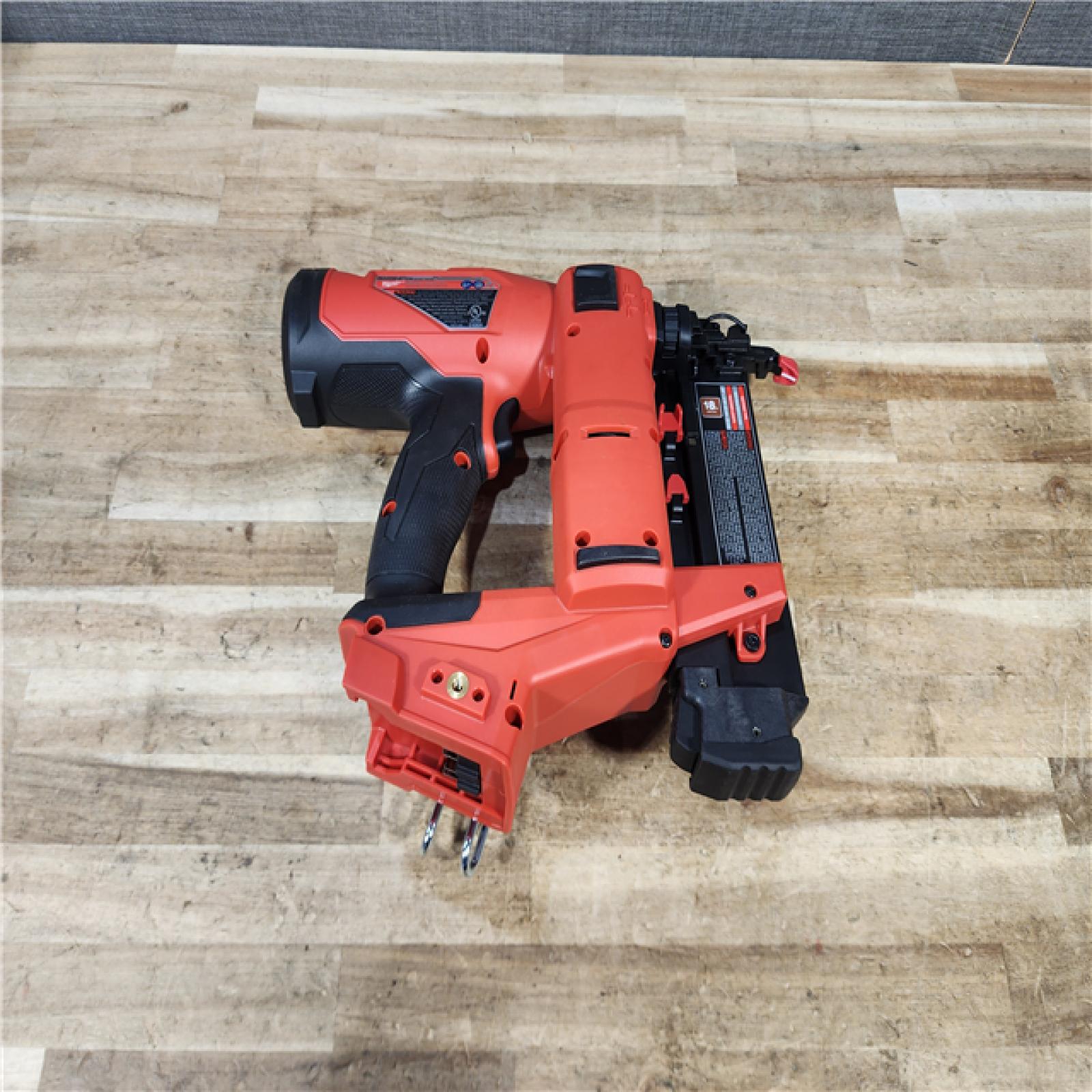 HOUSTON LOCATION - AS - IS Milwaukee FUEL 18-Volt Lithium-Ion Brushless Cordless Gen II 18-Gauge Brad Nailer (Tool-Only)