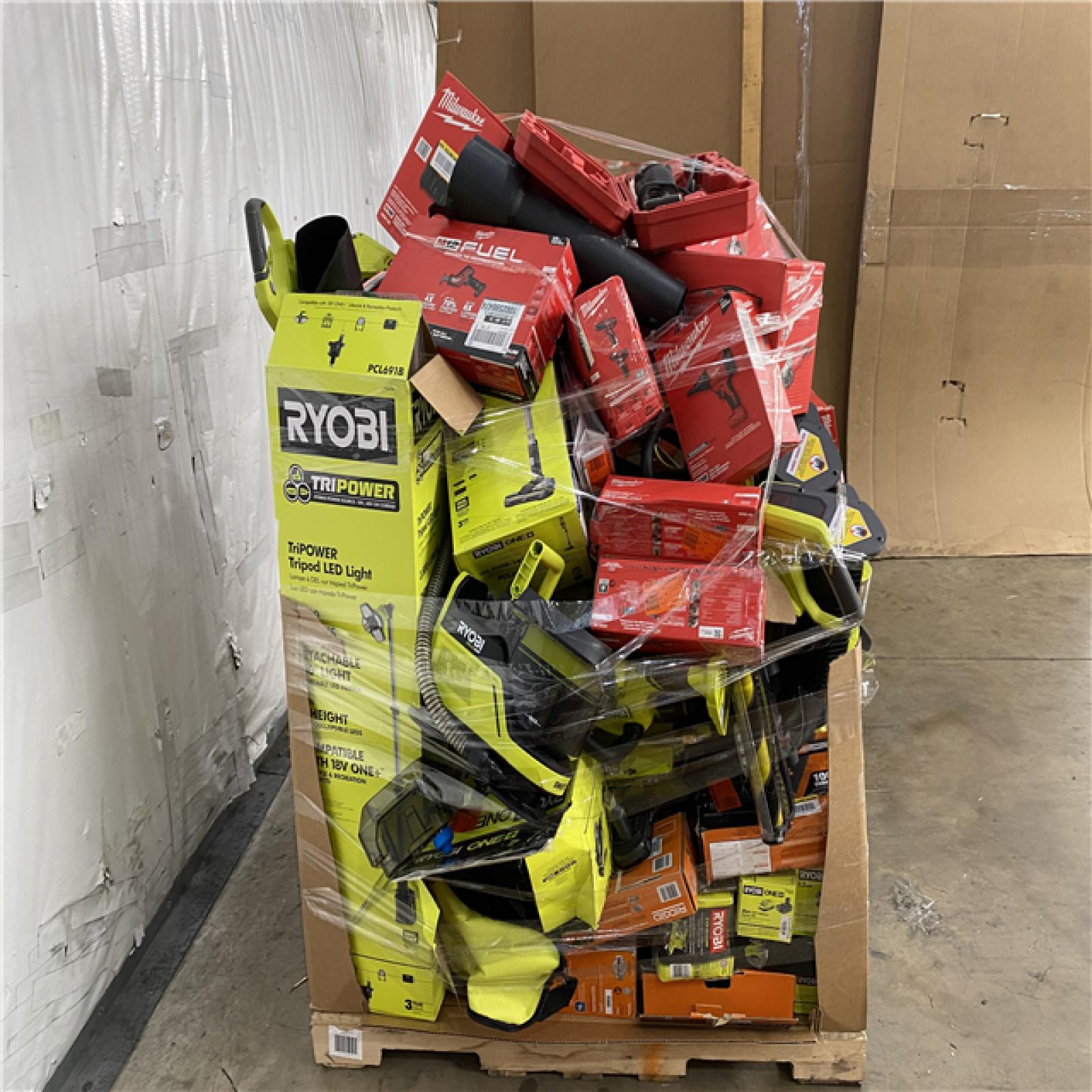 Houston Location AS IS - Tool Pallet