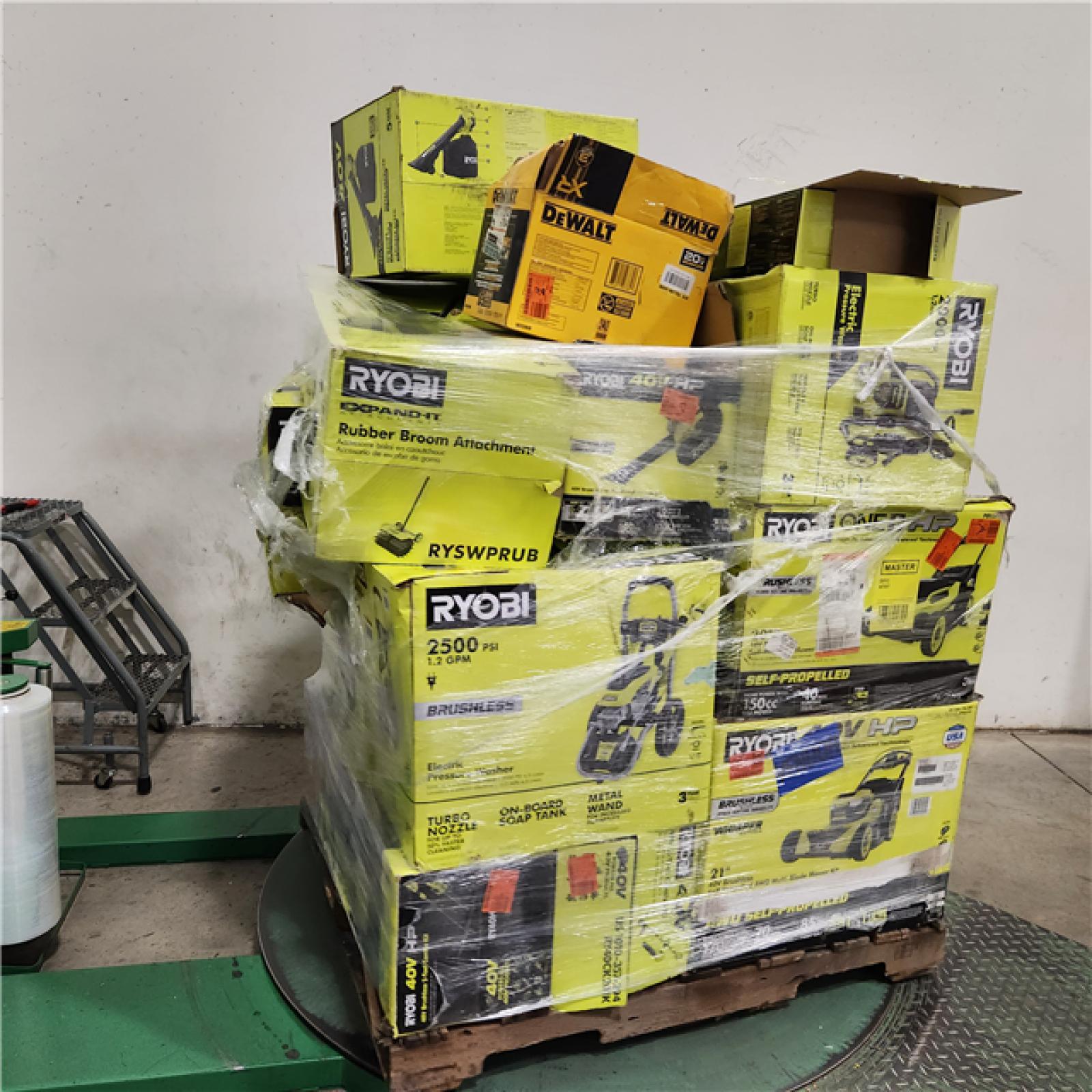 Dallas Location - As-Is Tool Pallet