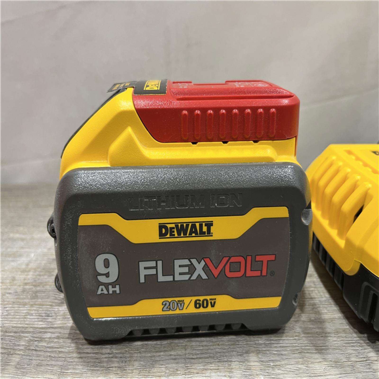 AS-IS DEWALT 20V/60V MAX FLEXVOLT Lithium-Ion 9.0Ah Battery and Charger Starter Kit