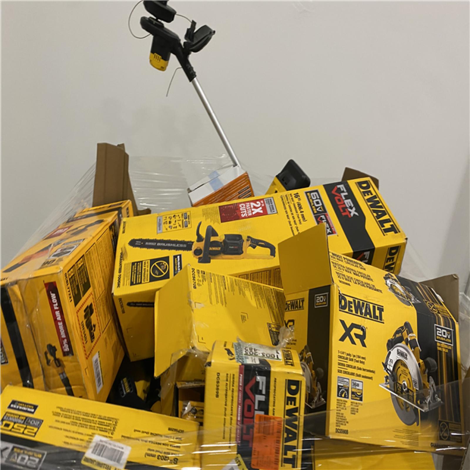 Dallas Location - As-Is DEWALT Tool Pallet